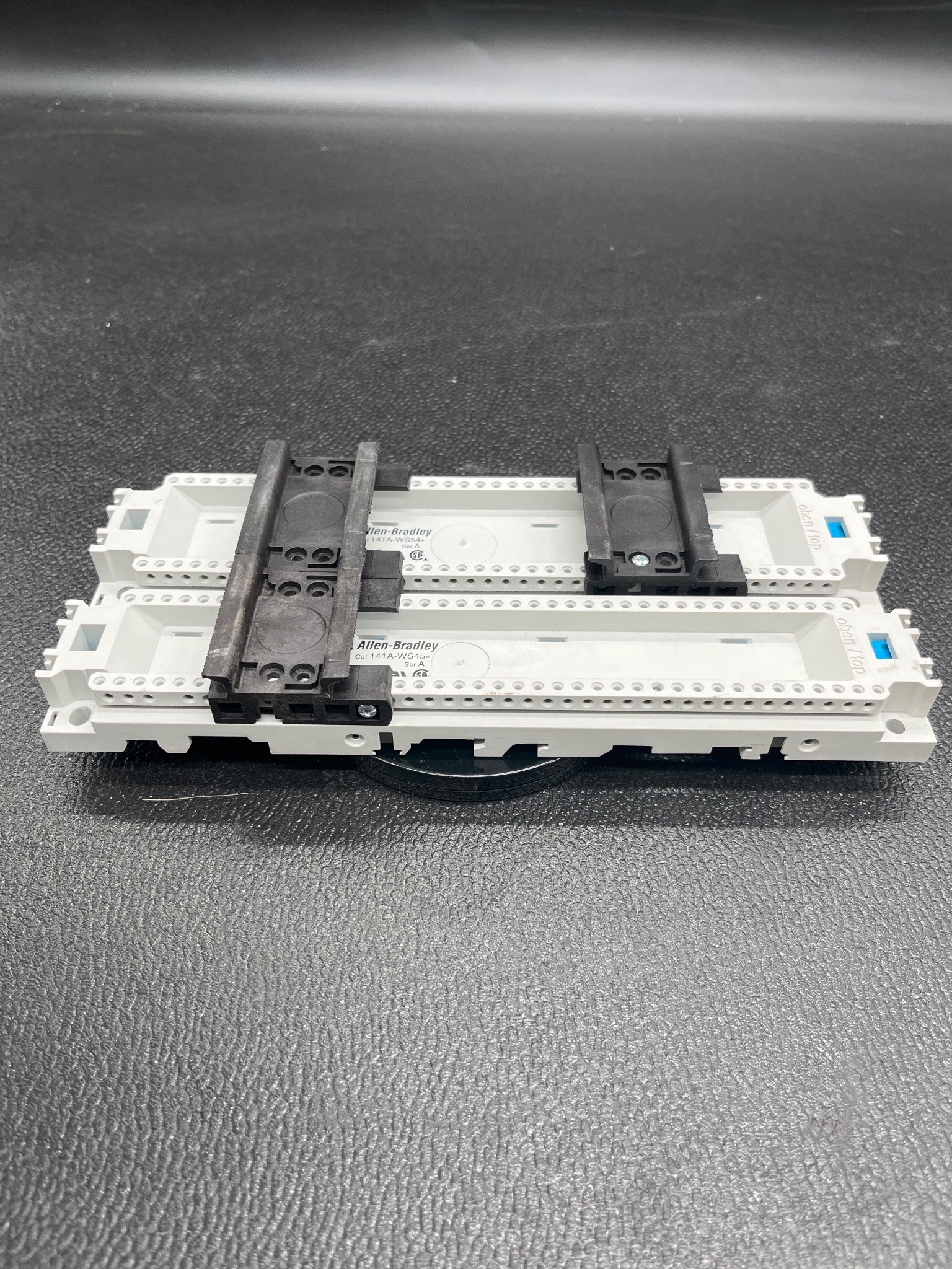 ALLEN BRADLEY 141A-WS45 + 141A-WS54 Mounting Brackets USED 0