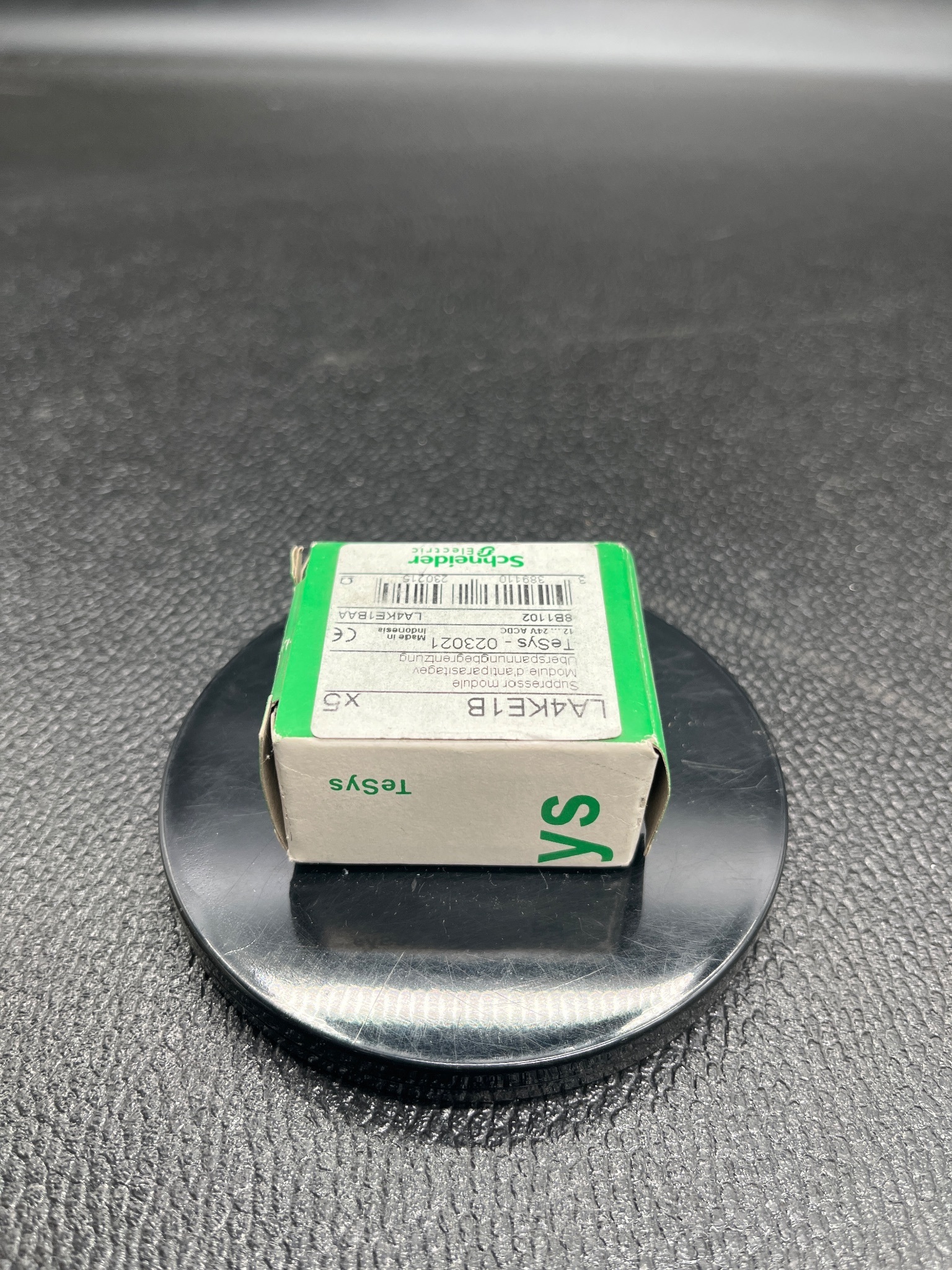 SCHNEIDER LA4KE1B Suppressor Module NEW 2
