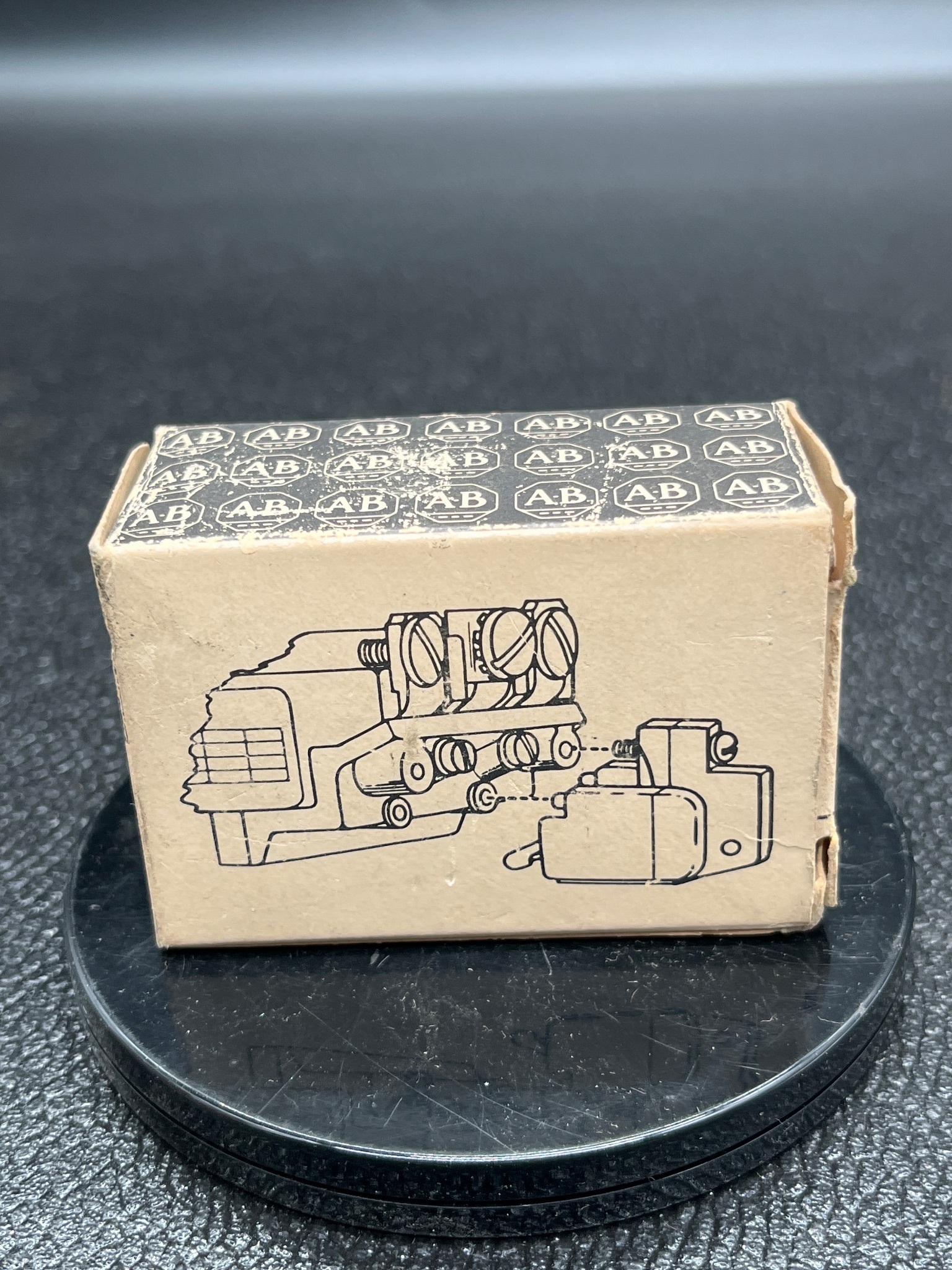 ALLEN BRADLEY 1495-N11 Auxiliary Contact Block NEW 4