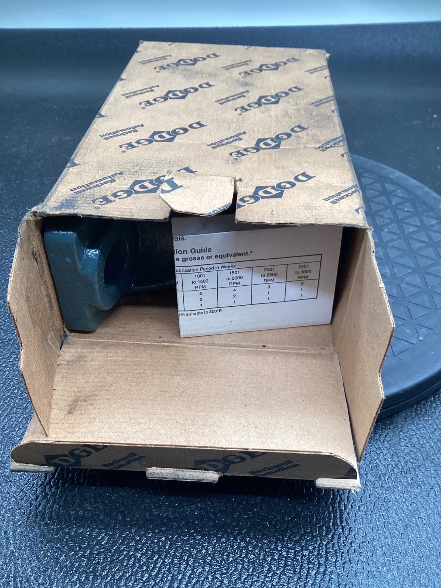 DODGE P2B-SC-115 1-15/16" Pillow Block Bearing 2-Bolt Cast Iron NEW 2