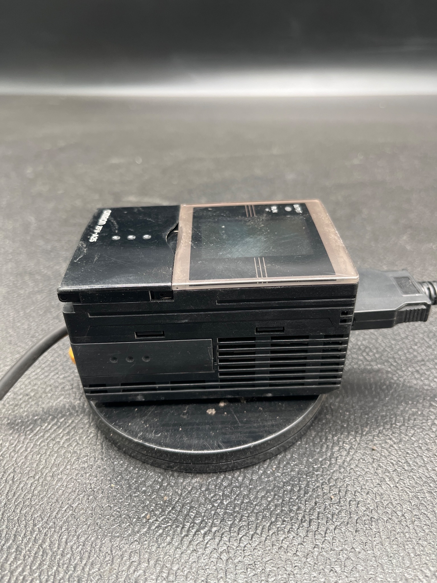 OMRON ZFV-A25 Smart Sensor Amp Unit USED 1