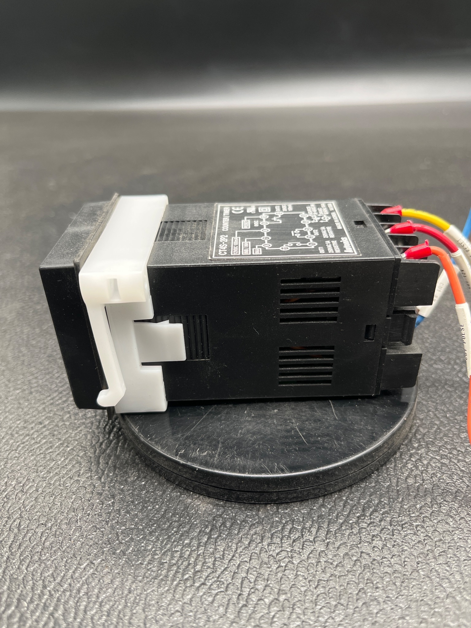 AUTONICS CT4S-2P2 Counter/Timer Module USED 1