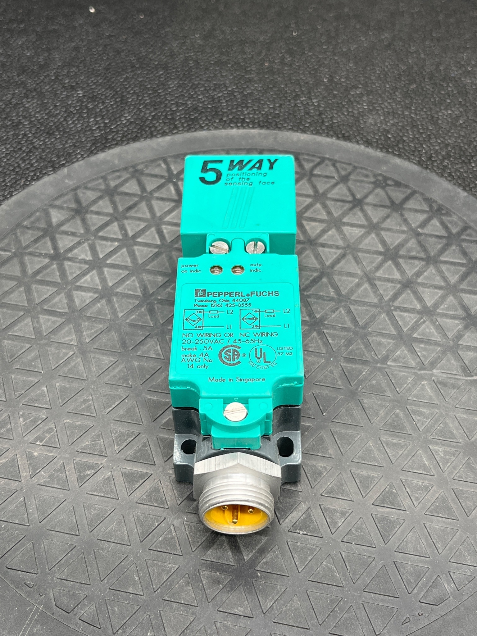 PEPPERL+FUCHS NJ15+U4+W Inductive Proximity Sensor NEW 5