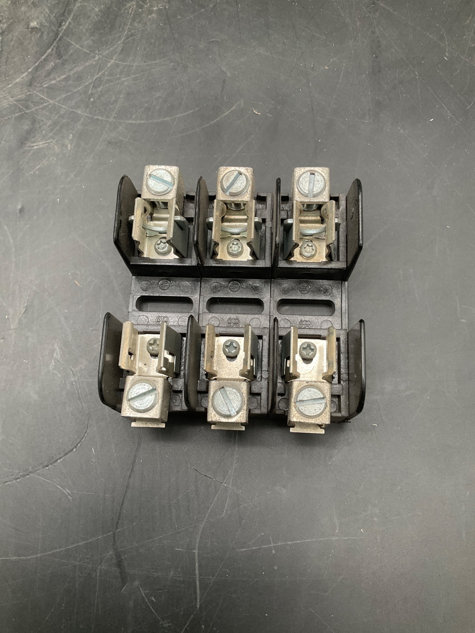 GOULD SHAWMUT 20357R 3-Pole Fuse Holder USED 1
