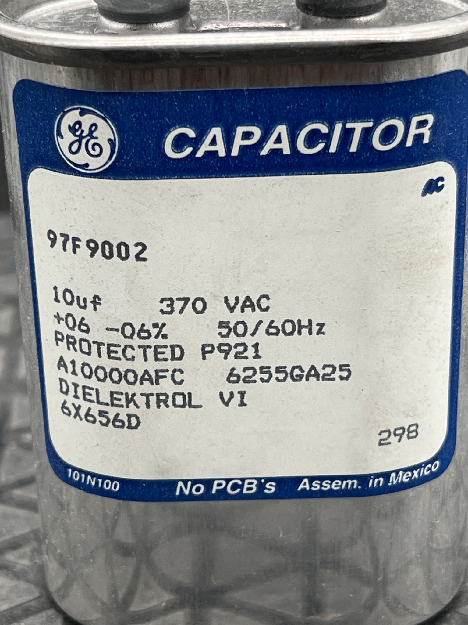 GENERAL ELECTRIC 97F9002 Capacitor 10µF 370VAC 50/60Hz NEW 5