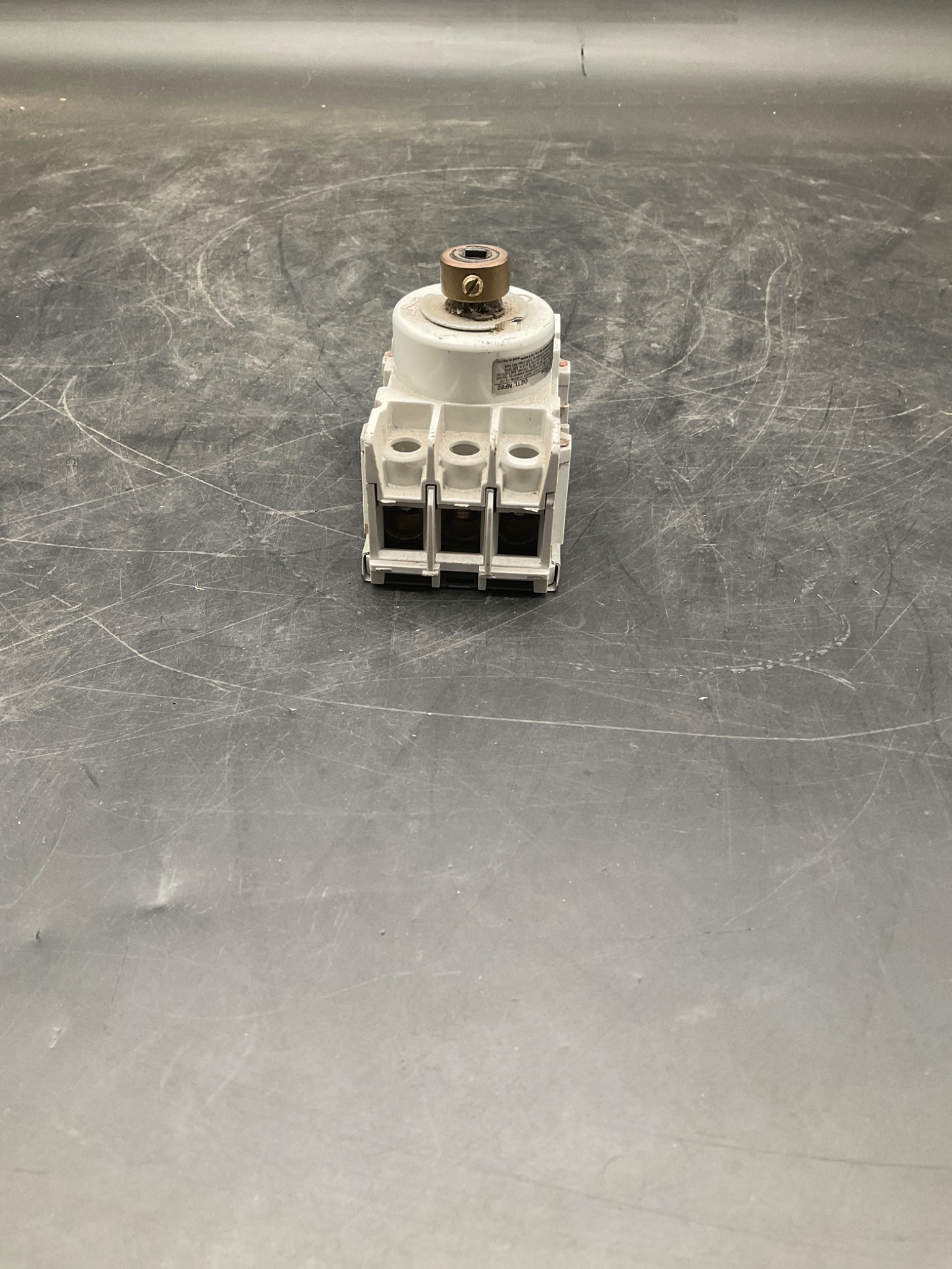 ABB OETL-NF60 Disconnect Switch USED 4