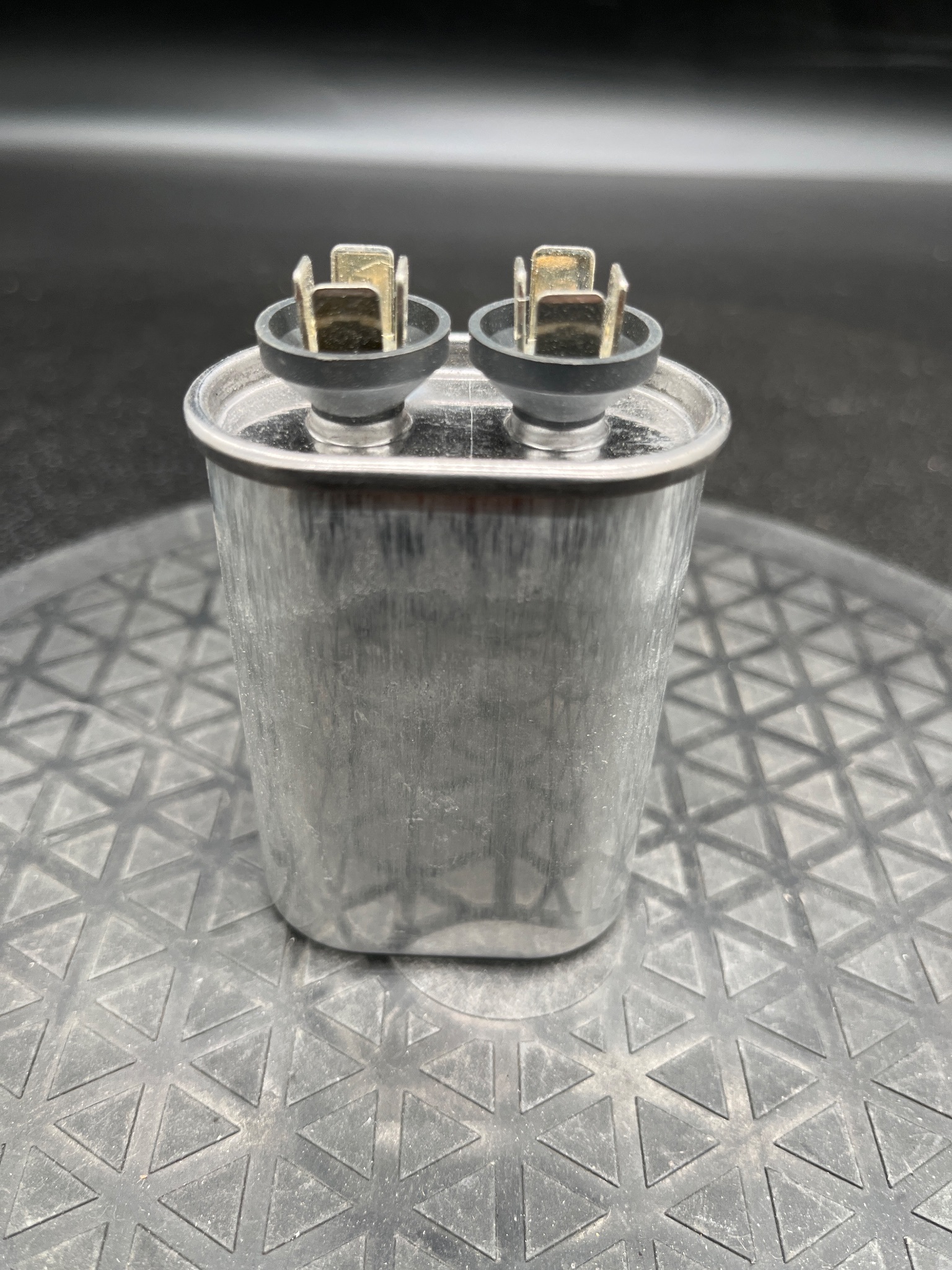 GENERAL ELECTRIC 97F9002 Capacitor 10µF 370VAC 50/60Hz NEW 7