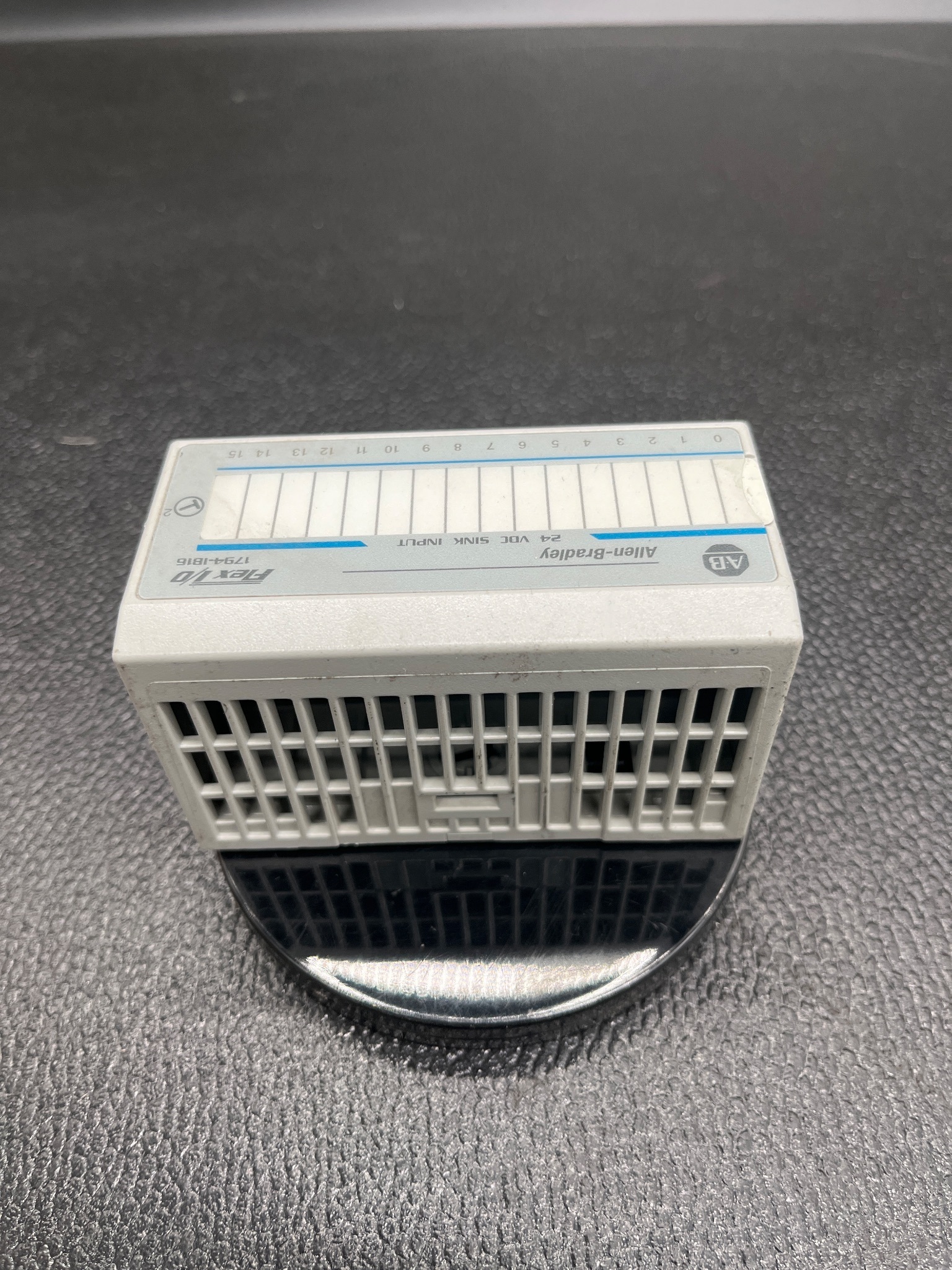 ALLEN BRADLEY 1794-IB16 16-Point Digital Input Module USED 2