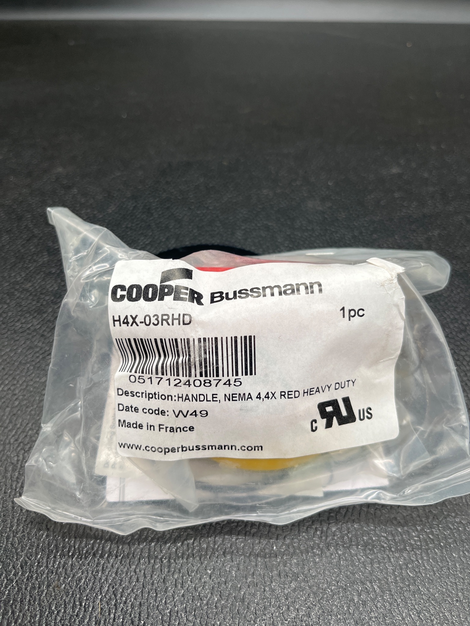 COOPER BUSSMANN H4X-03RHD Handle NEMA 4/4X Red Heavy Duty NEW 0