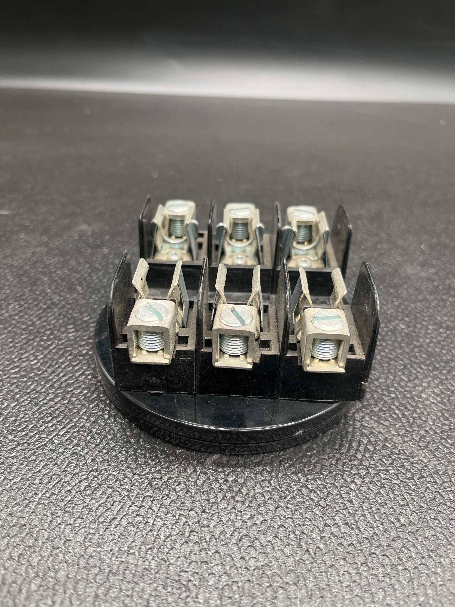 GOULD SHAWMUT 20358R 3-Pole Fuse Holder USED 1