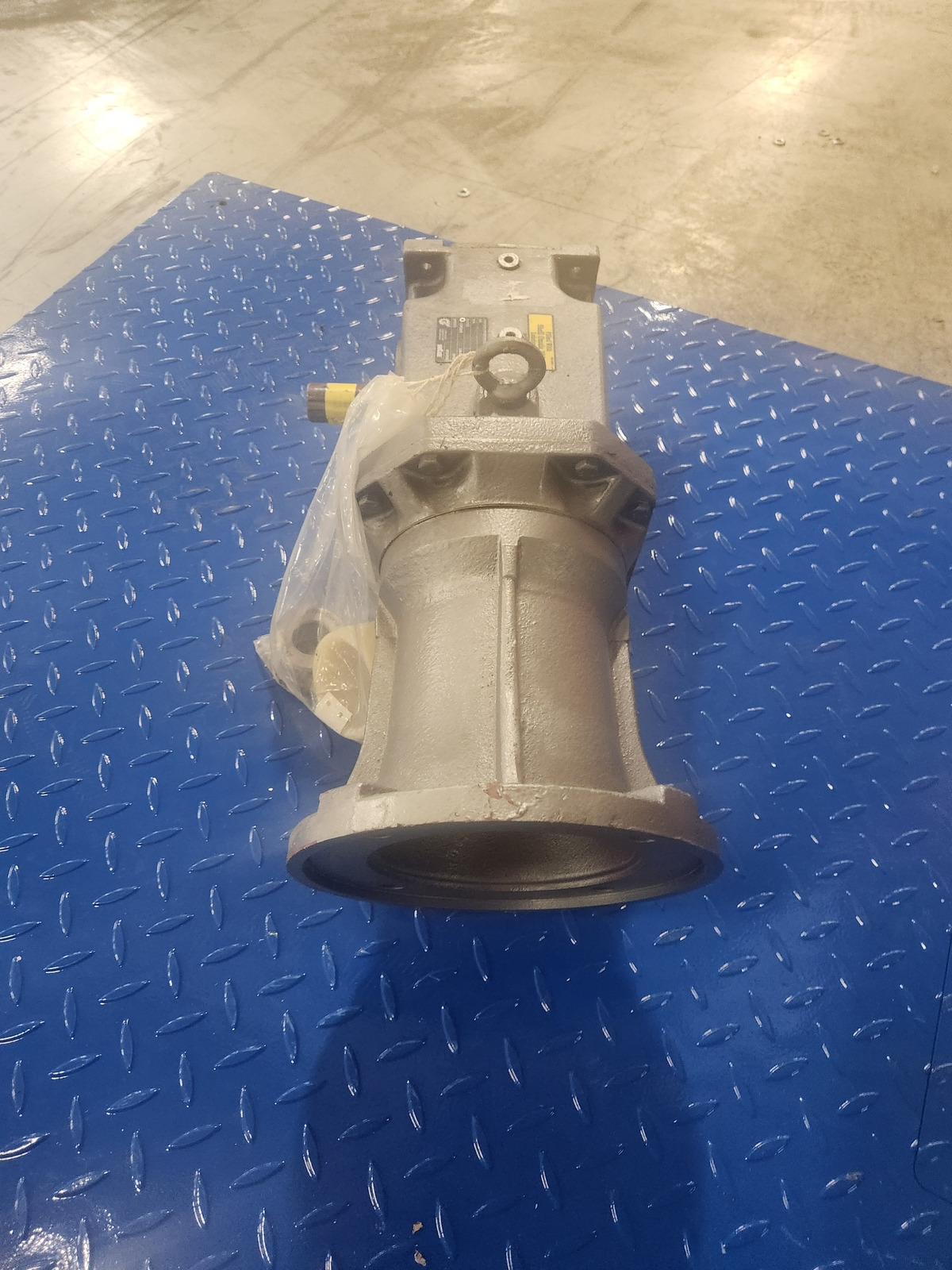 NORD GEARMOTOR SK92672 NI80TC 4.85 USED 1
