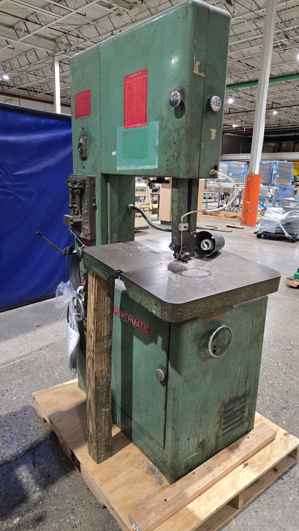 POWERMATIC MODEL 87 VERTICAL BANDSAW 20" BLADE 1.5 HP USED 1