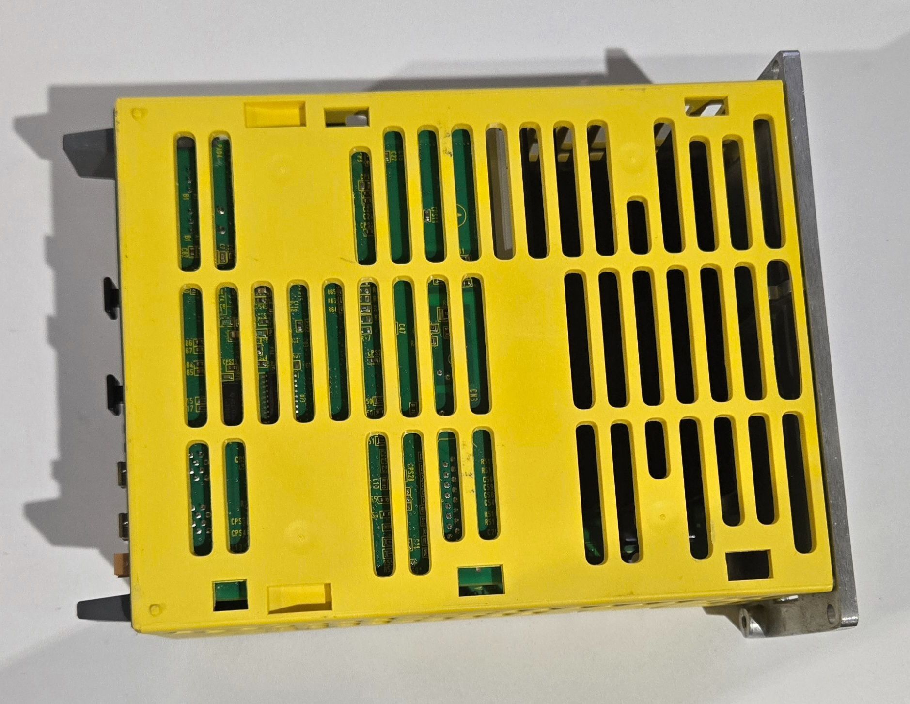 FANUC A06B-6130-H002 Beta-i SV 20 Servo Amplifier USED 1