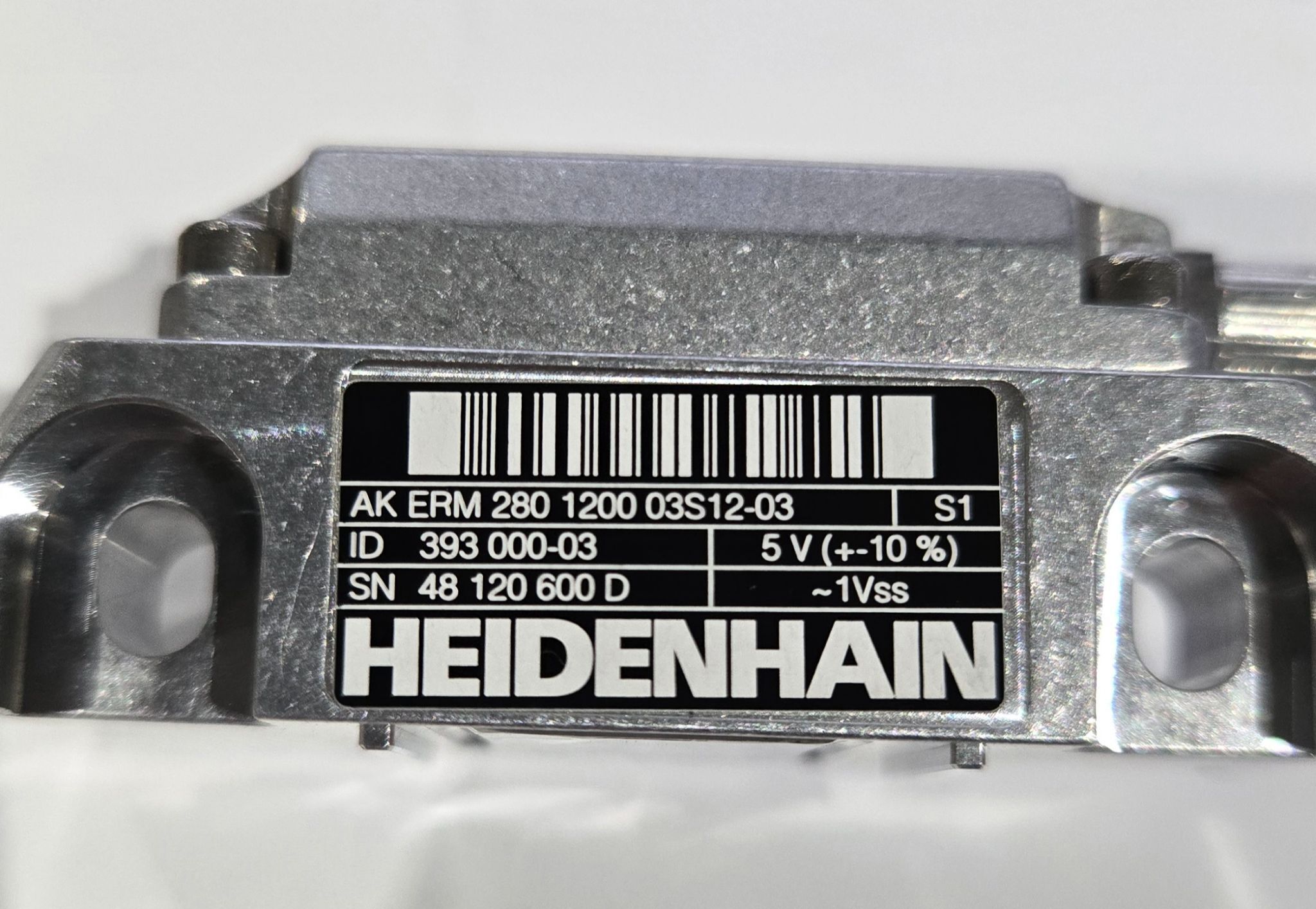 HEIDENHAIN 393000-03 ENCODER NEW 2