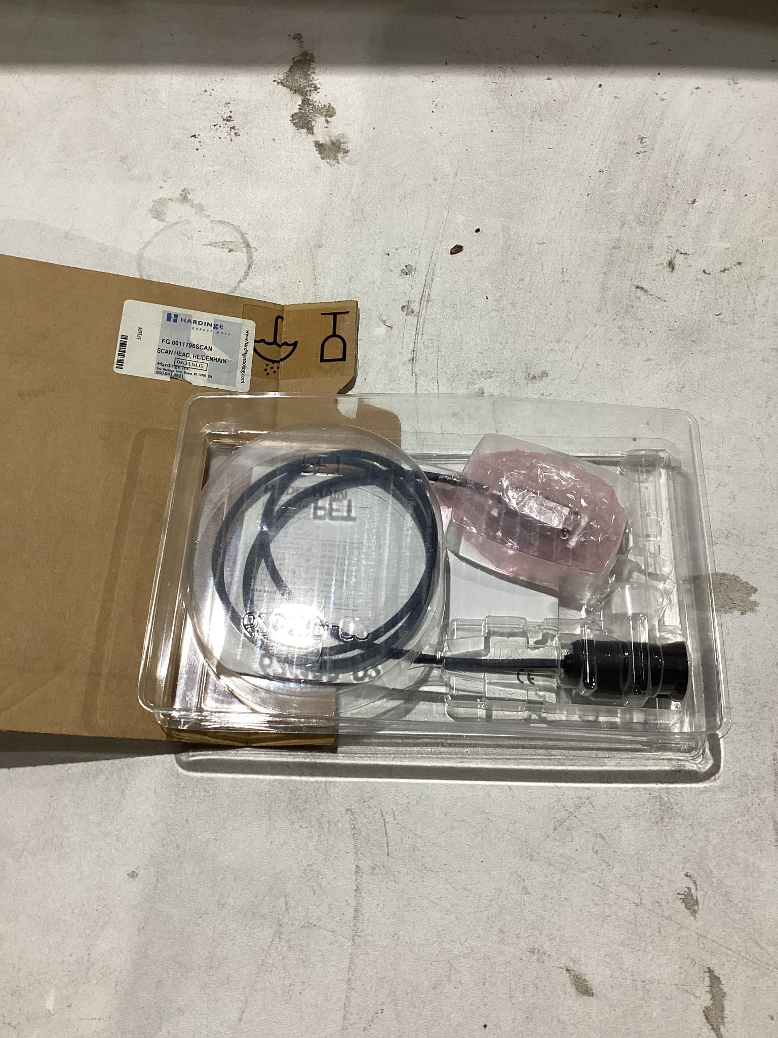HEIDENHAIN 393000-03 ENCODER NEW 0