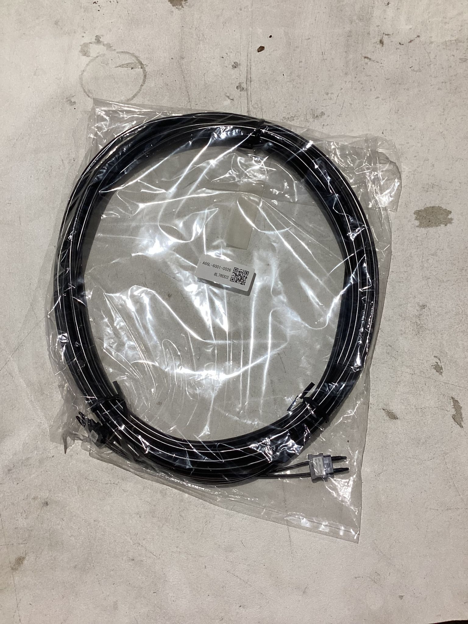 FANUC A66L-6001-0026#L7R003 CABLE NEW 0