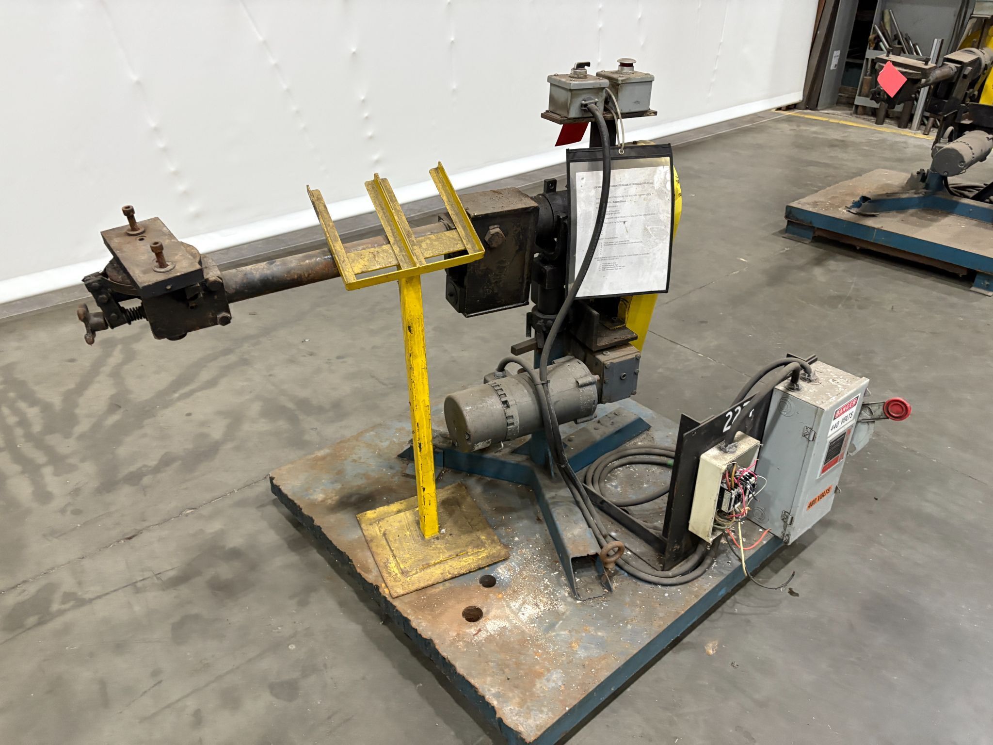 ROWE 7530-DSJ REEL & B-30 FEEDER STRAIGHTENER COMBO USED 13