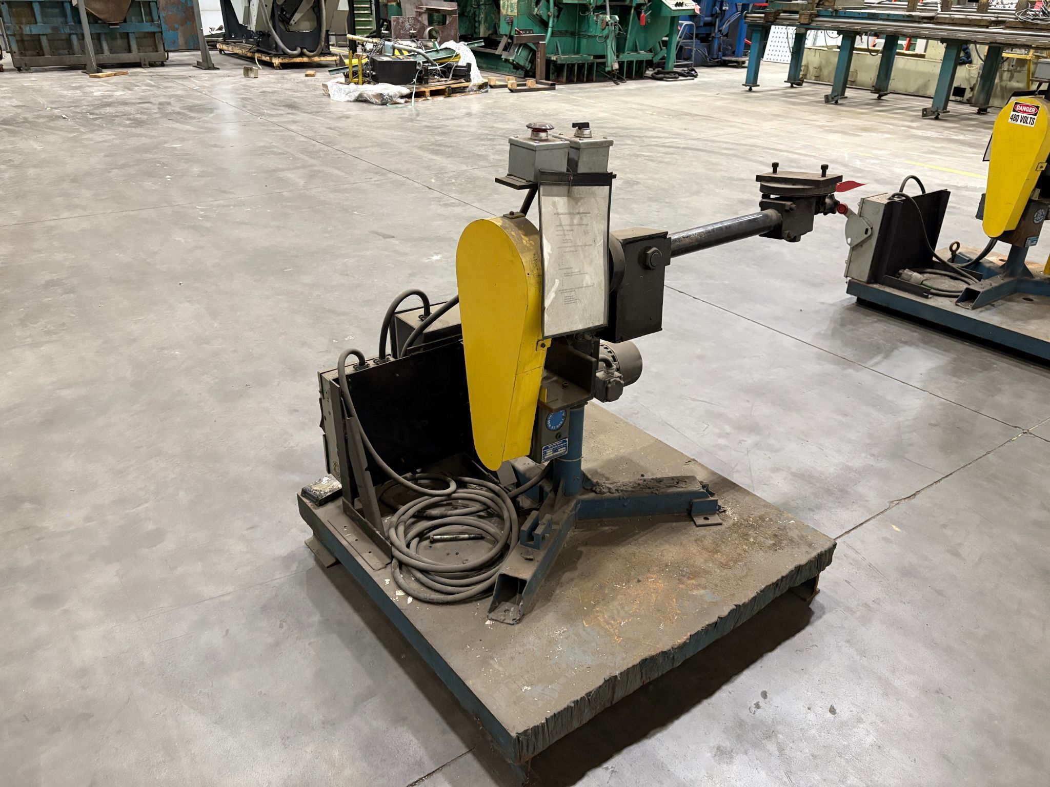 ROWE 7530-DSJ REEL & B-30 FEEDER STRAIGHTENER COMBO USED 19