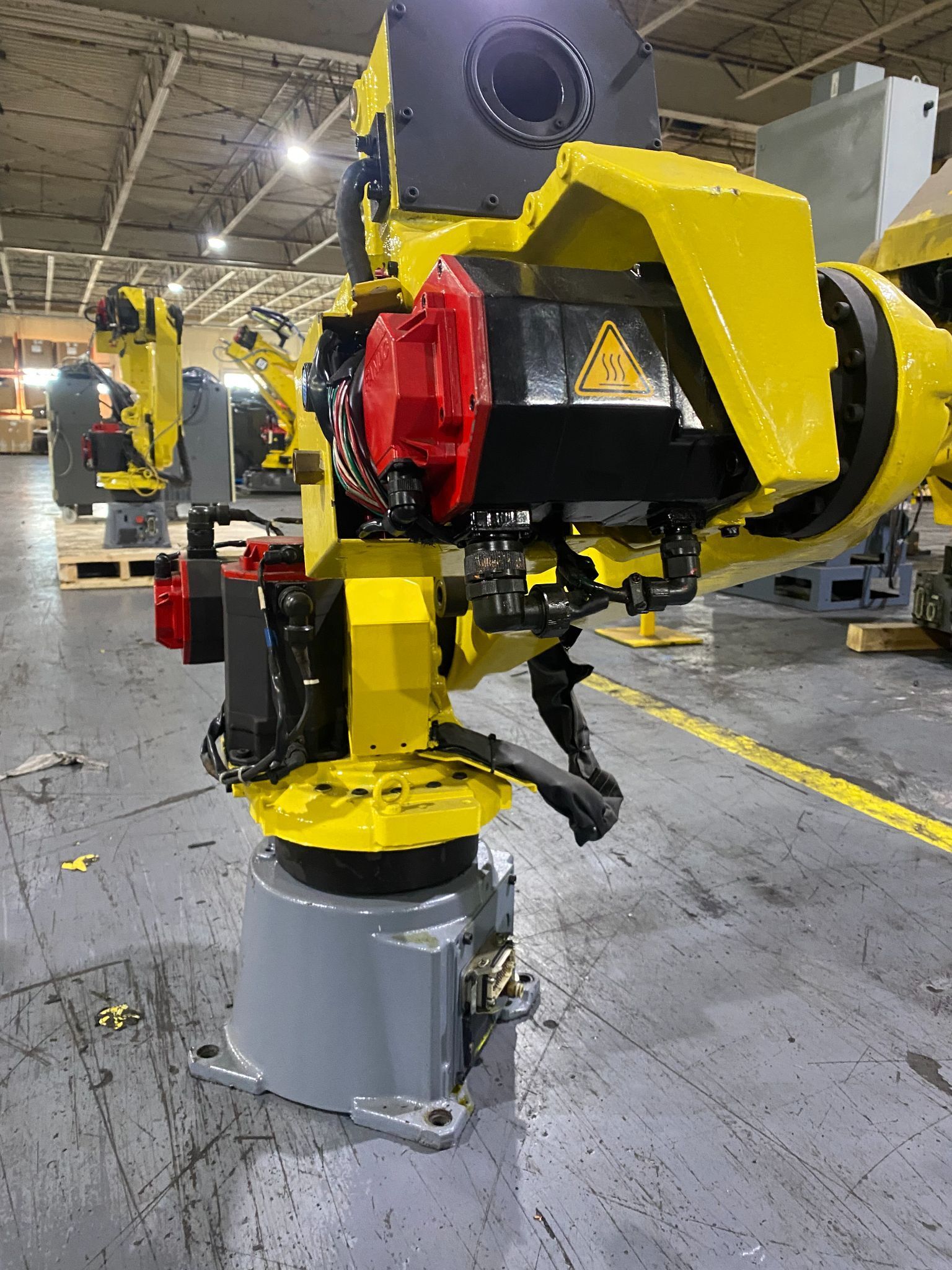 FANUC - ArcMate 120iC + R-30iB Controls USED - AS-IS 2