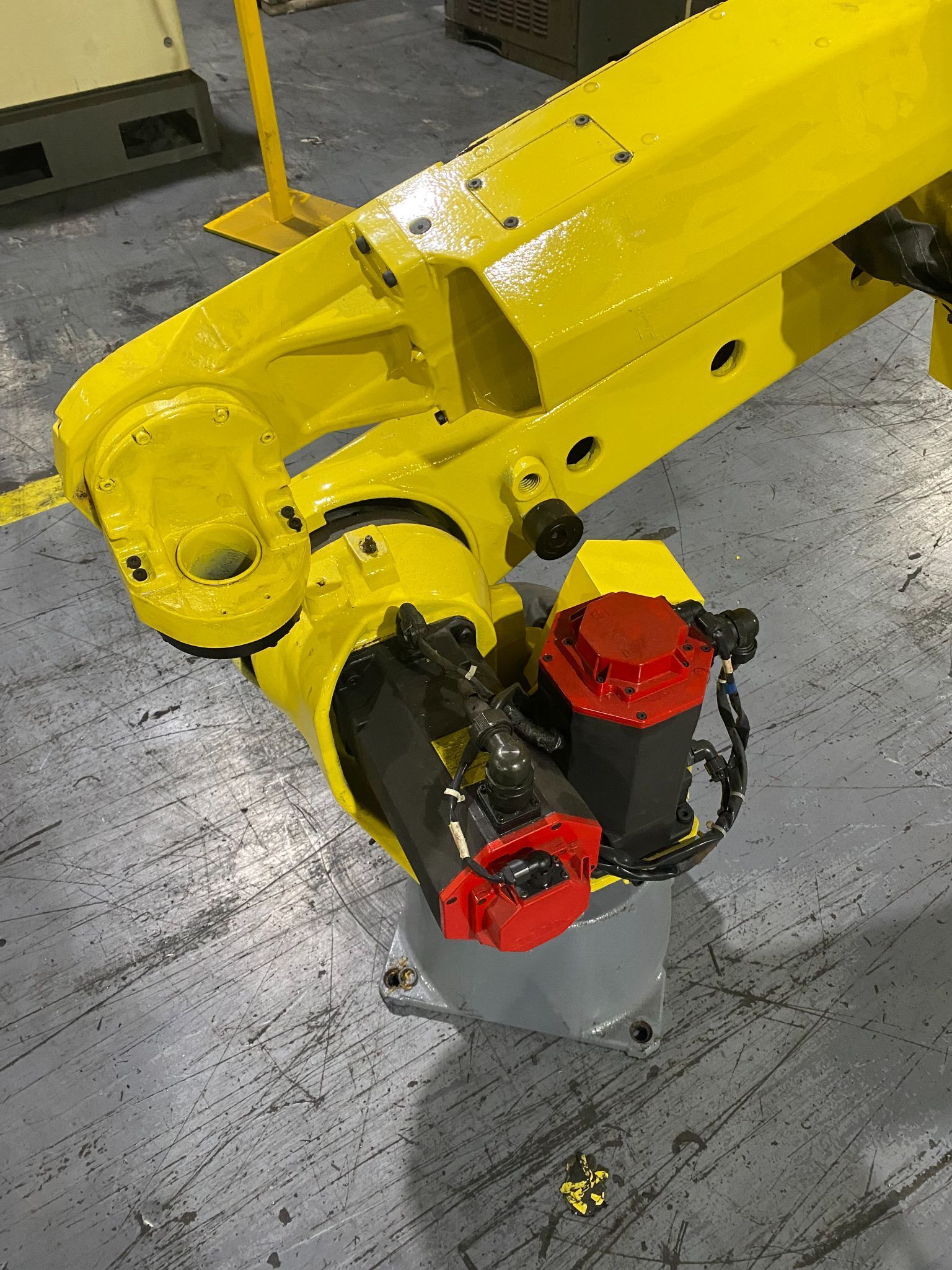 FANUC - ArcMate 120iC + R-30iB Controls USED - AS-IS 4