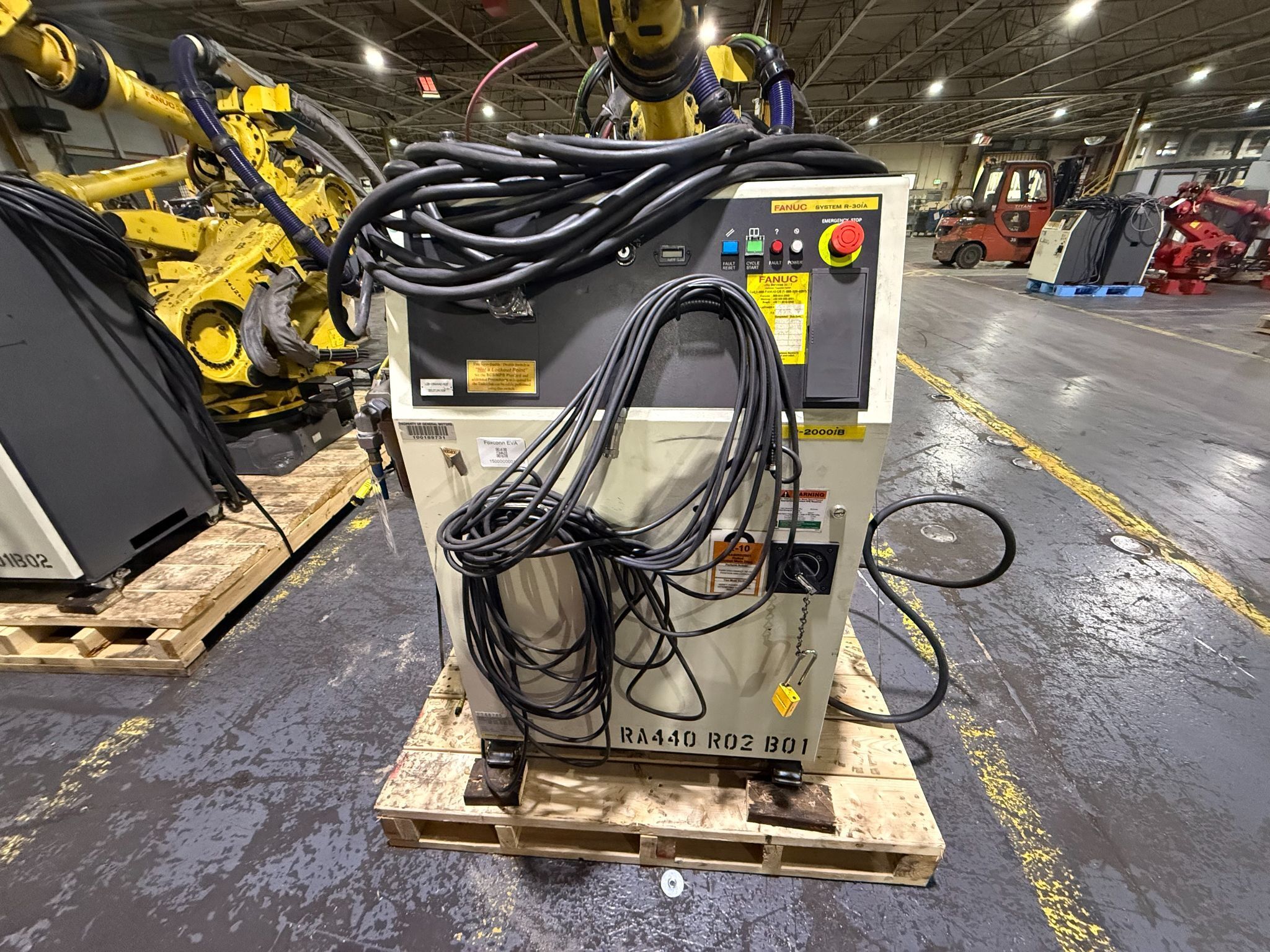 FANUC R-2000iB/210F Complete w/ R-30iA Controls USED 1
