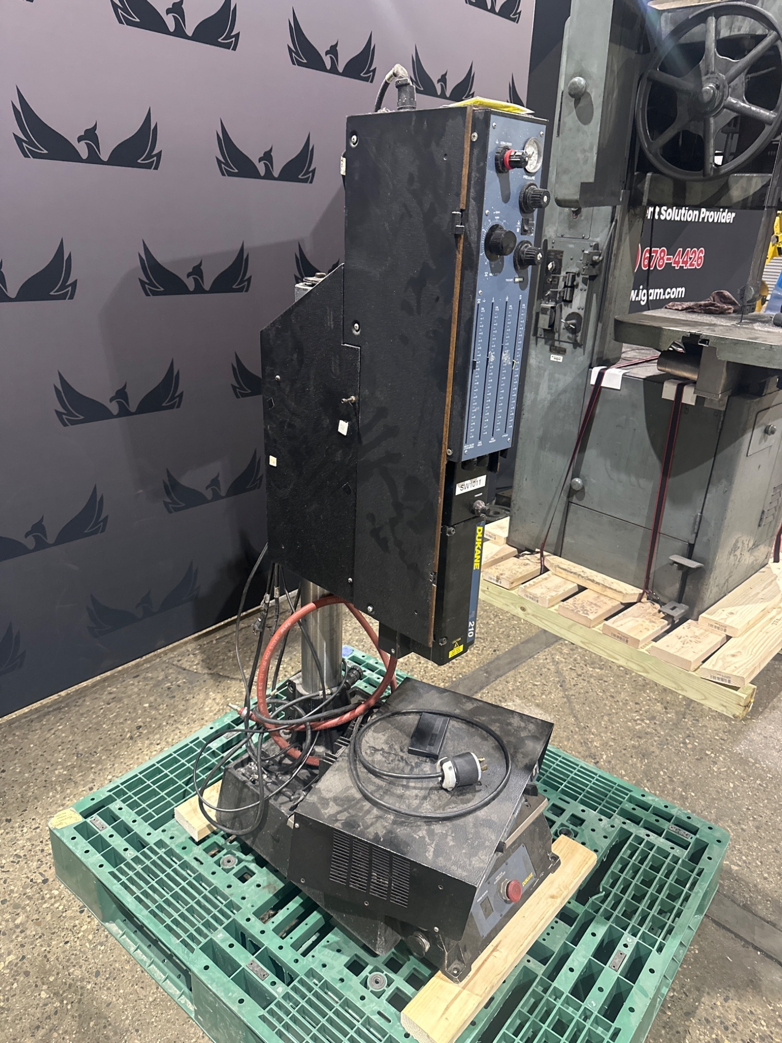 DUKANE 210 Ultrasonic Welding System USED 1