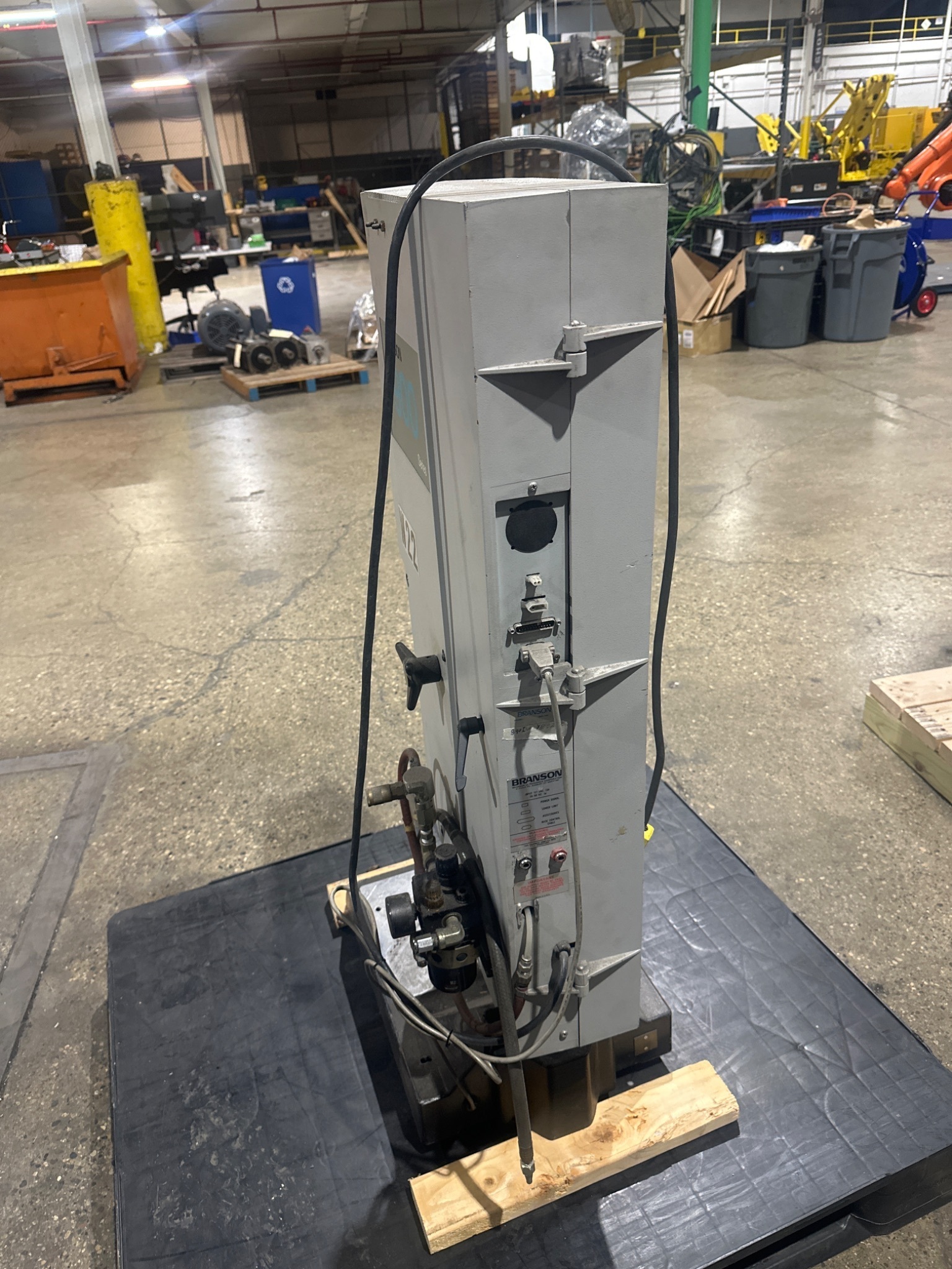BRANSON 840IW Ultrasonic Welder USED 3