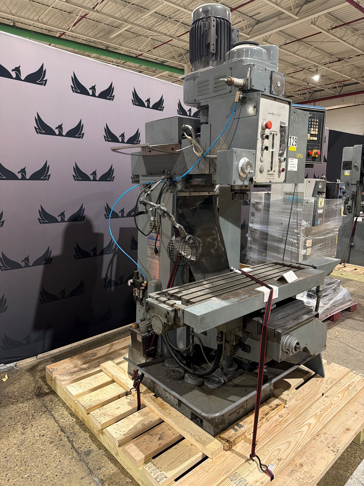 CompuMachine CompuMill 2500 CNC System USED 1