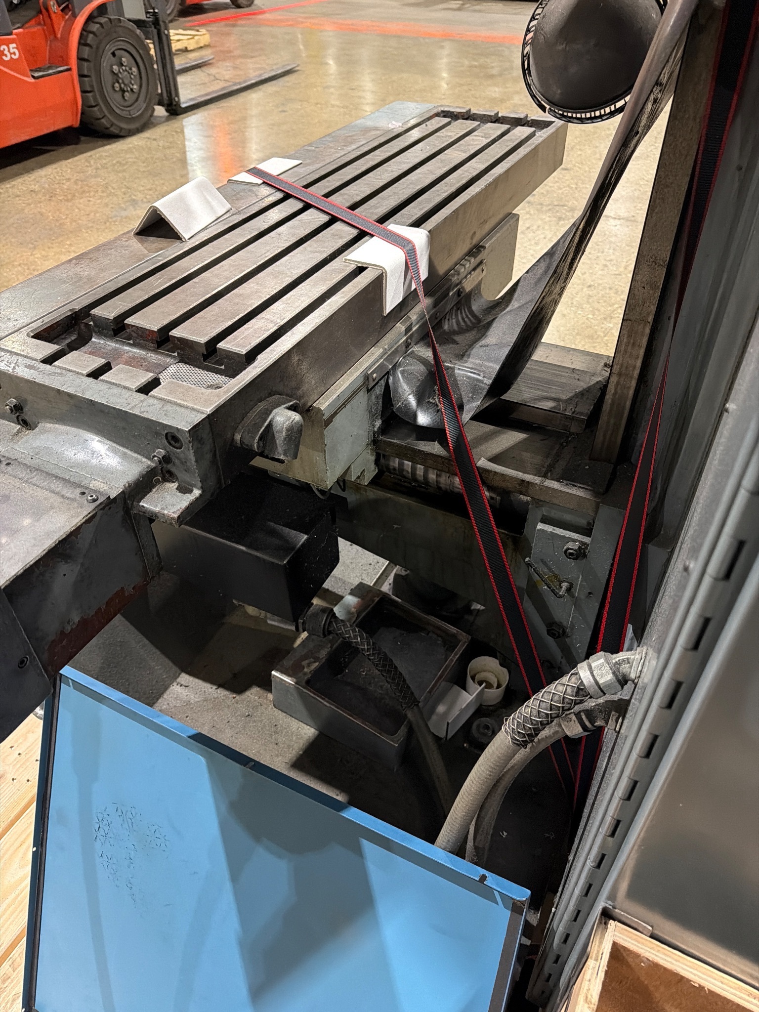 CompuMachine CompuMill 2500 CNC System USED 8