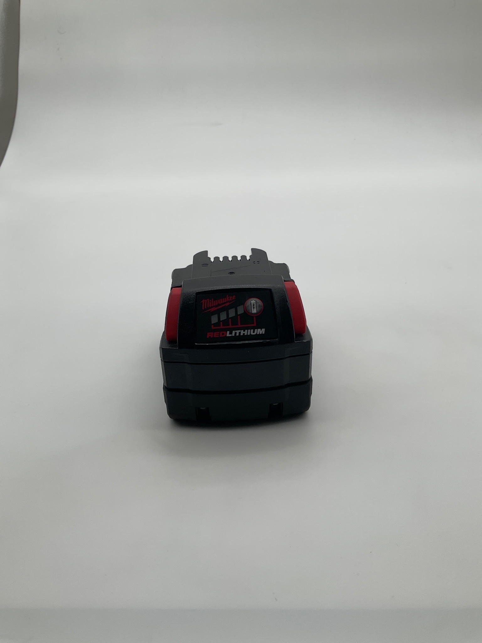 MILWAUKEE 48-11-1850 M18 XC5.0 Battery Pack USED 1