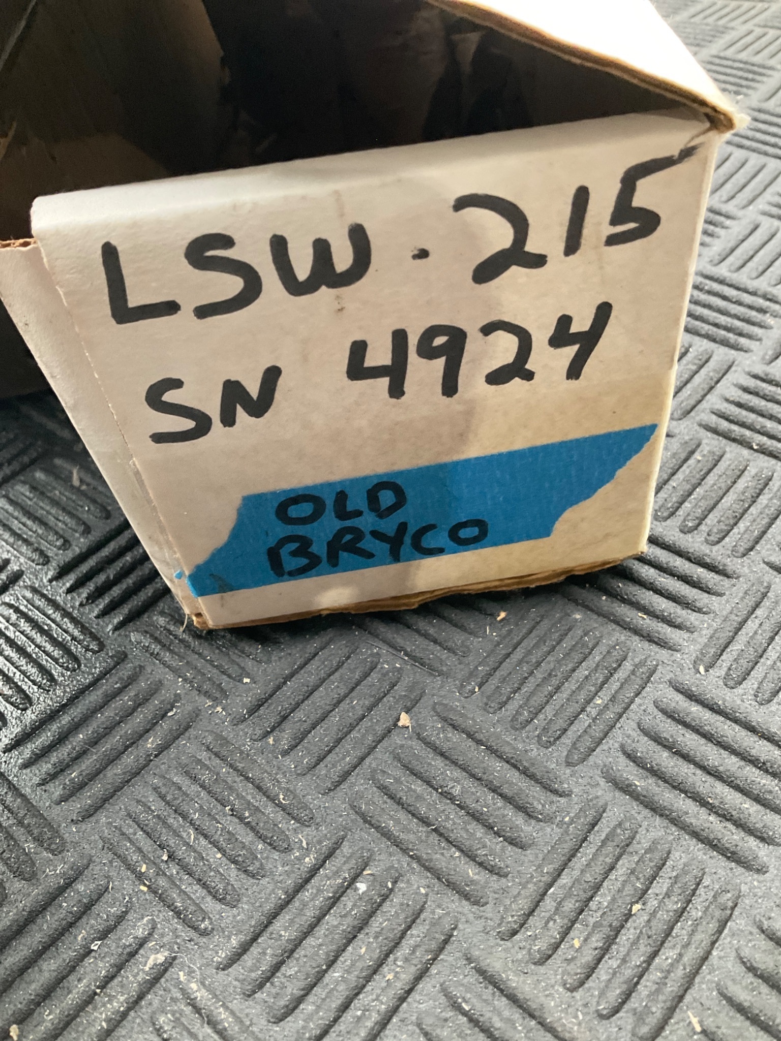 PMM LSW-215-000 ROTARY VALVE ASSEMBLY USED 2