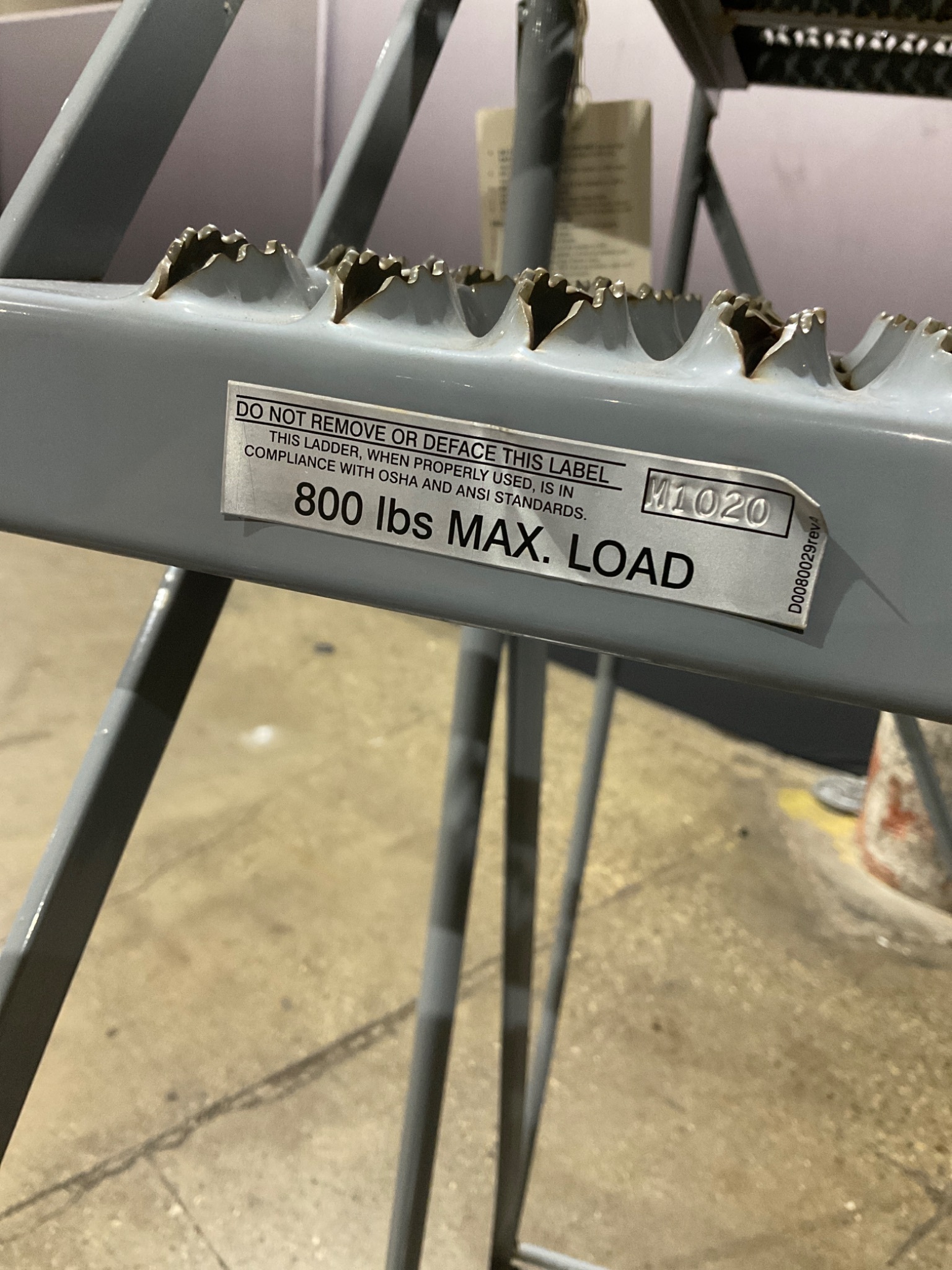 U-LINE 50 DEGREE ROLLING LADDER AND WORK PLATFORM 7 STEP USED 2