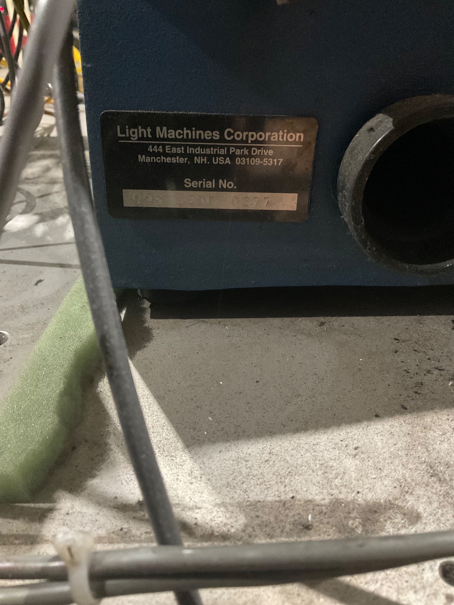 LIGHT MACHINES 09612DF0277 CNC MILLING MACHINE USED 10
