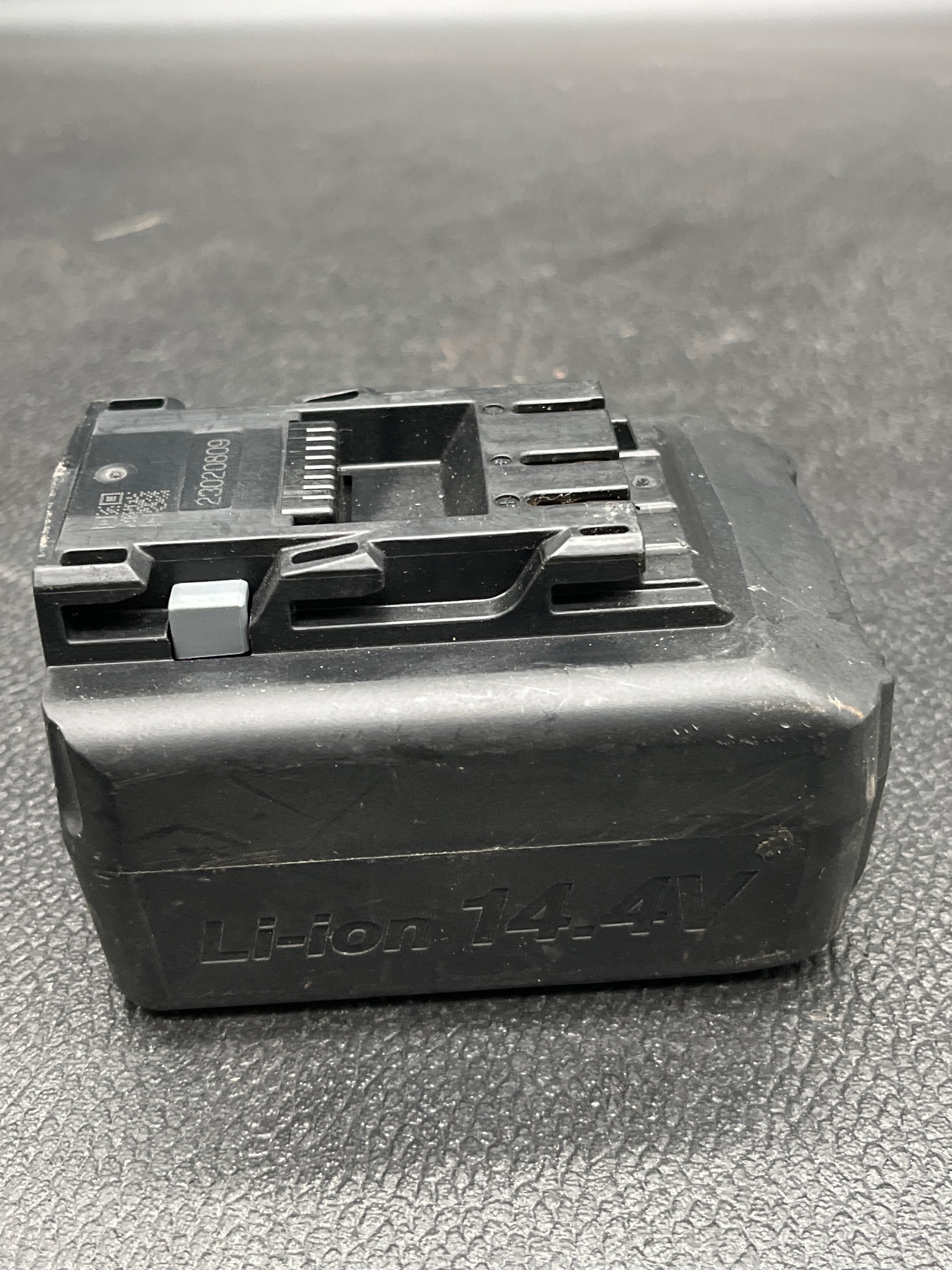 PANASONIC EYFB43 Battery Pack 14.4V 4.0Ah USED 1