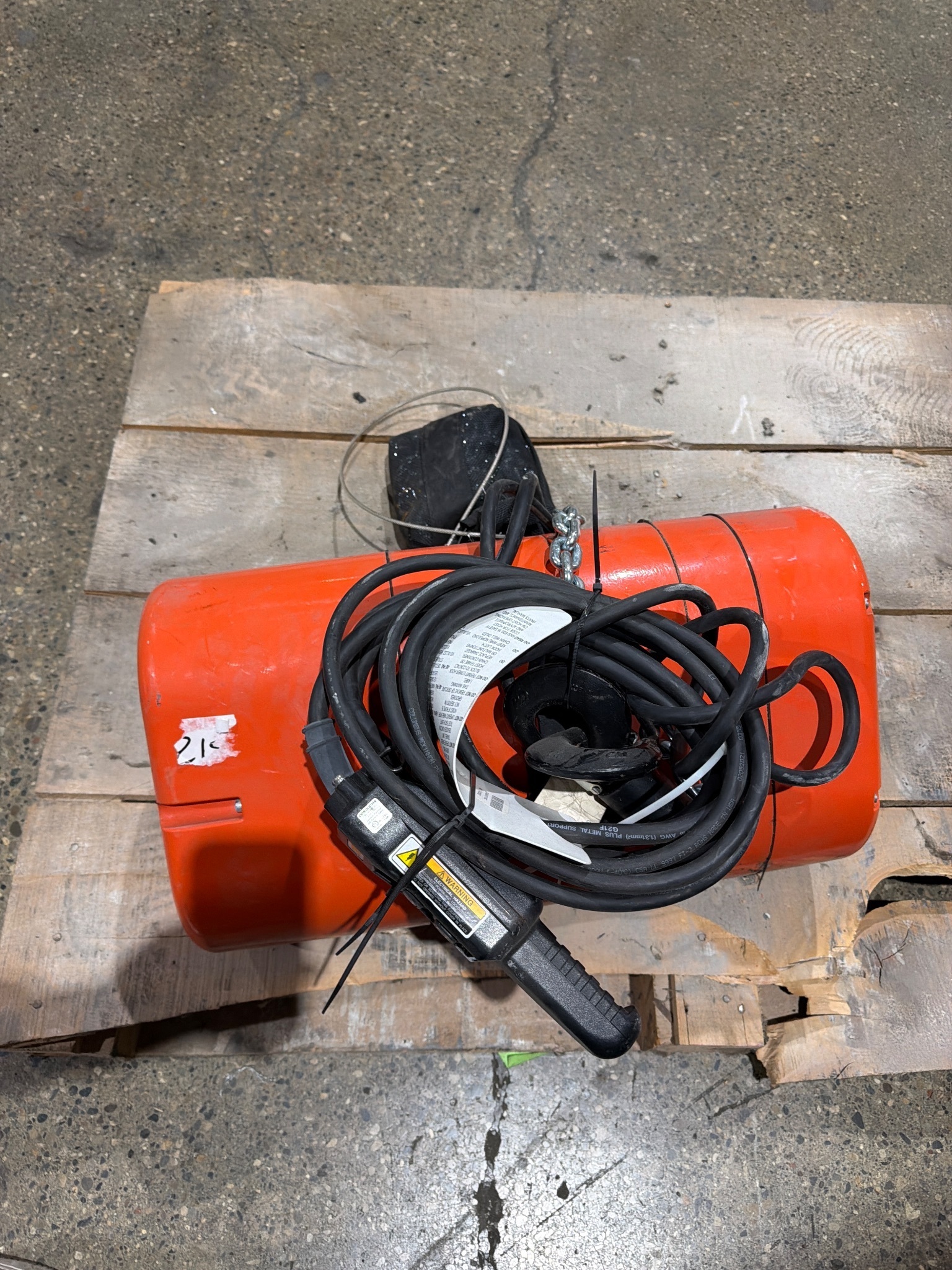 CM Lodestar Model L 1-Ton Chain Hoist USED2 3