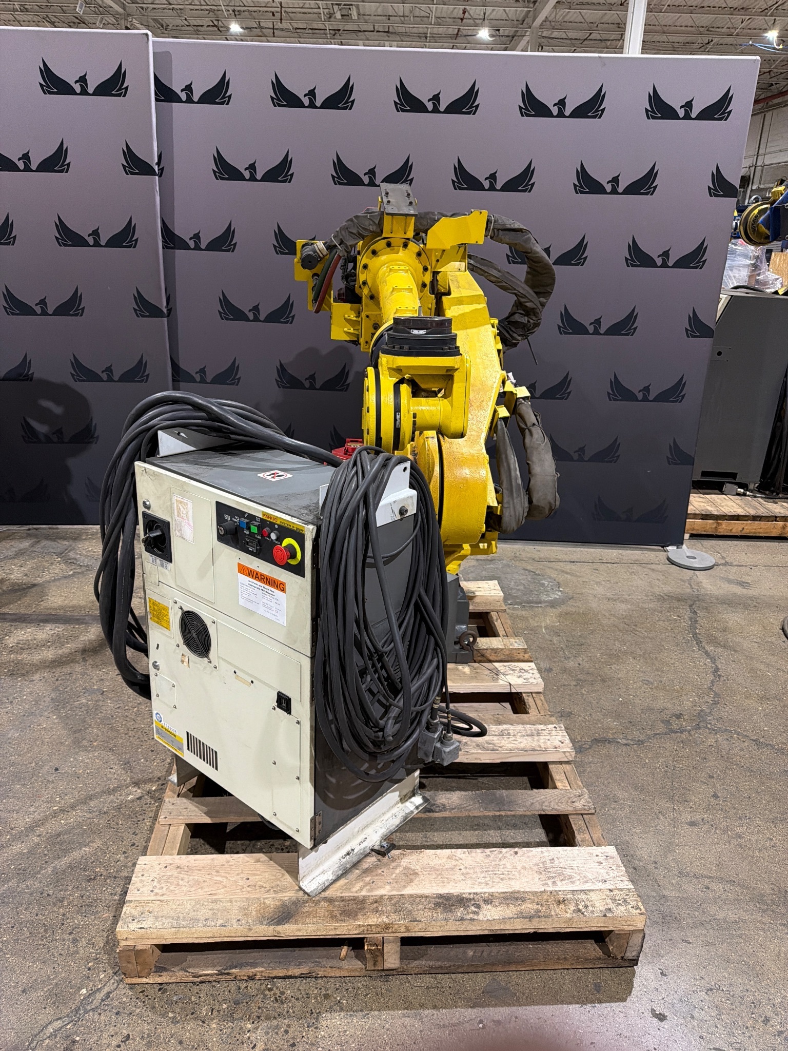 FANUC R-2000iB/210F Complete w/ R-30iB Controls USED 0