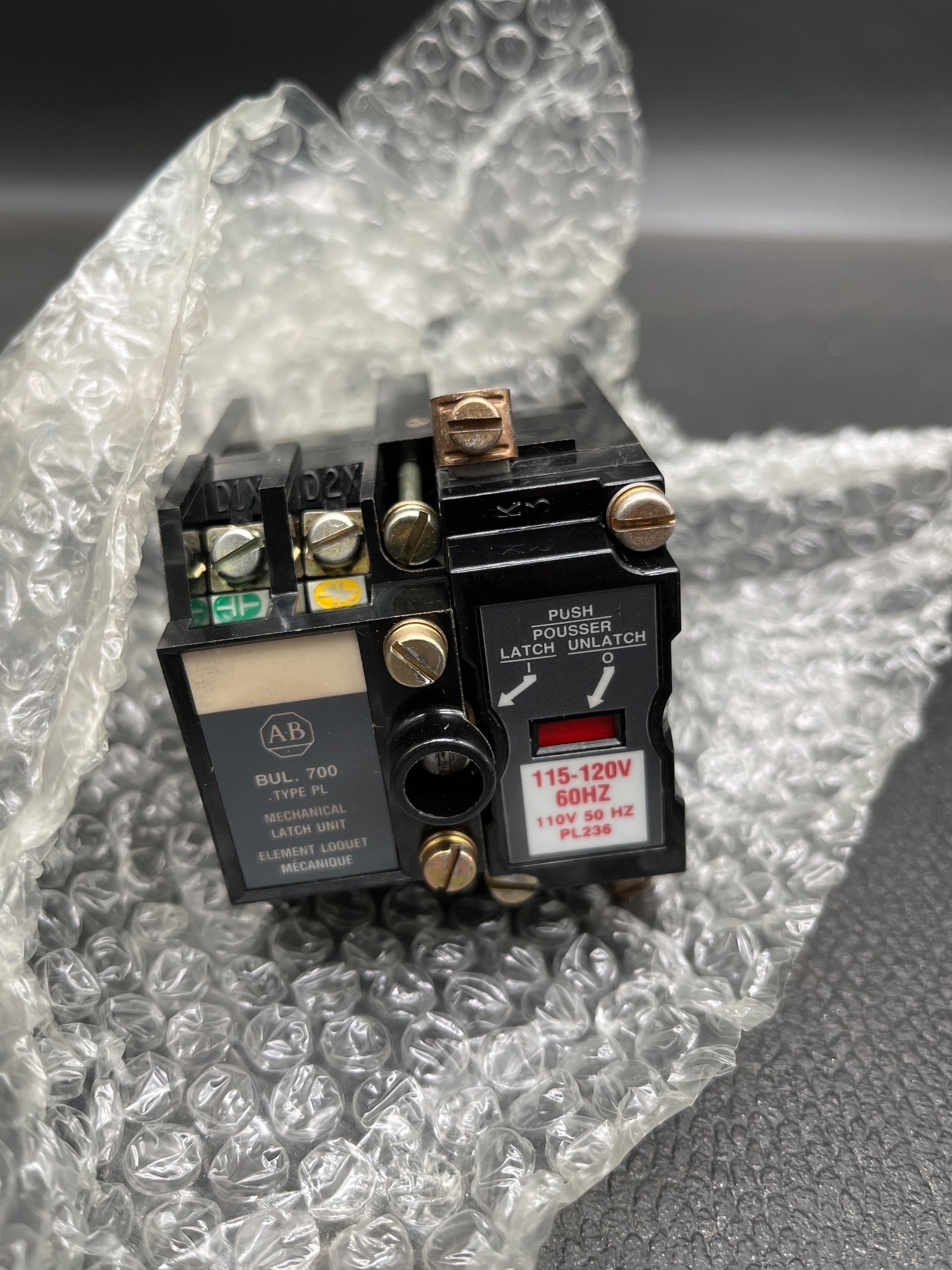 ALLEN BRADLEY 700-PLL11A1 Type P Control Relay NEW 6
