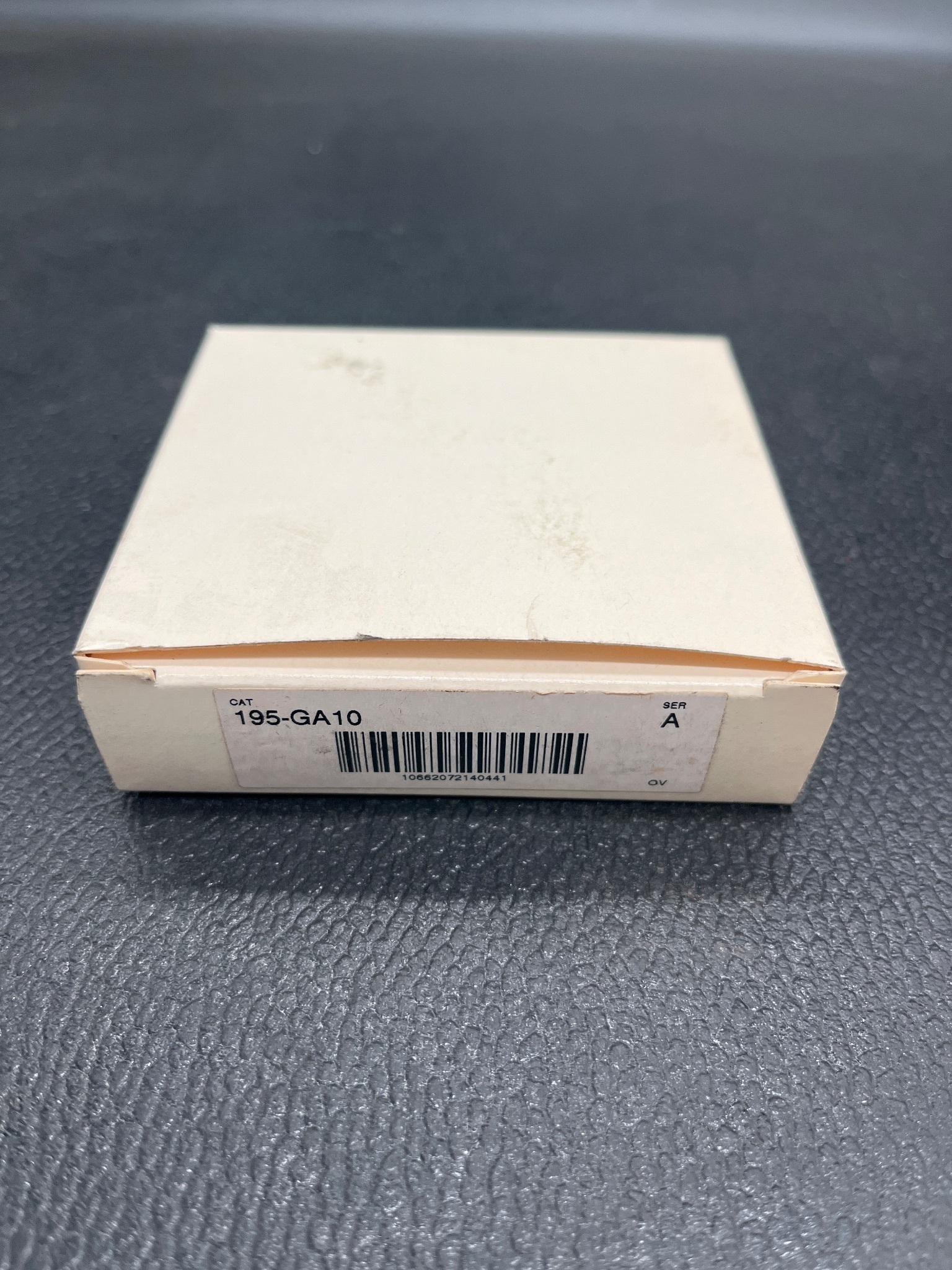 ALLEN BRADLEY 195-GA10 Auxiliary Switch NEW 2