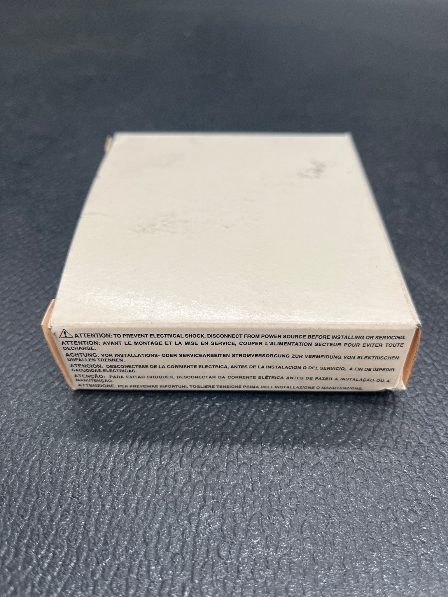 ALLEN BRADLEY 195-GA10 Auxiliary Switch NEW 3