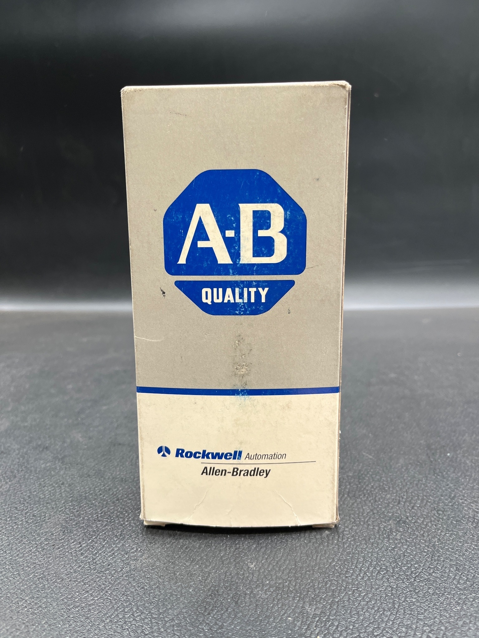 ALLEN BRADLEY 700-PT400A1 Timing Relay Type P NEW 0