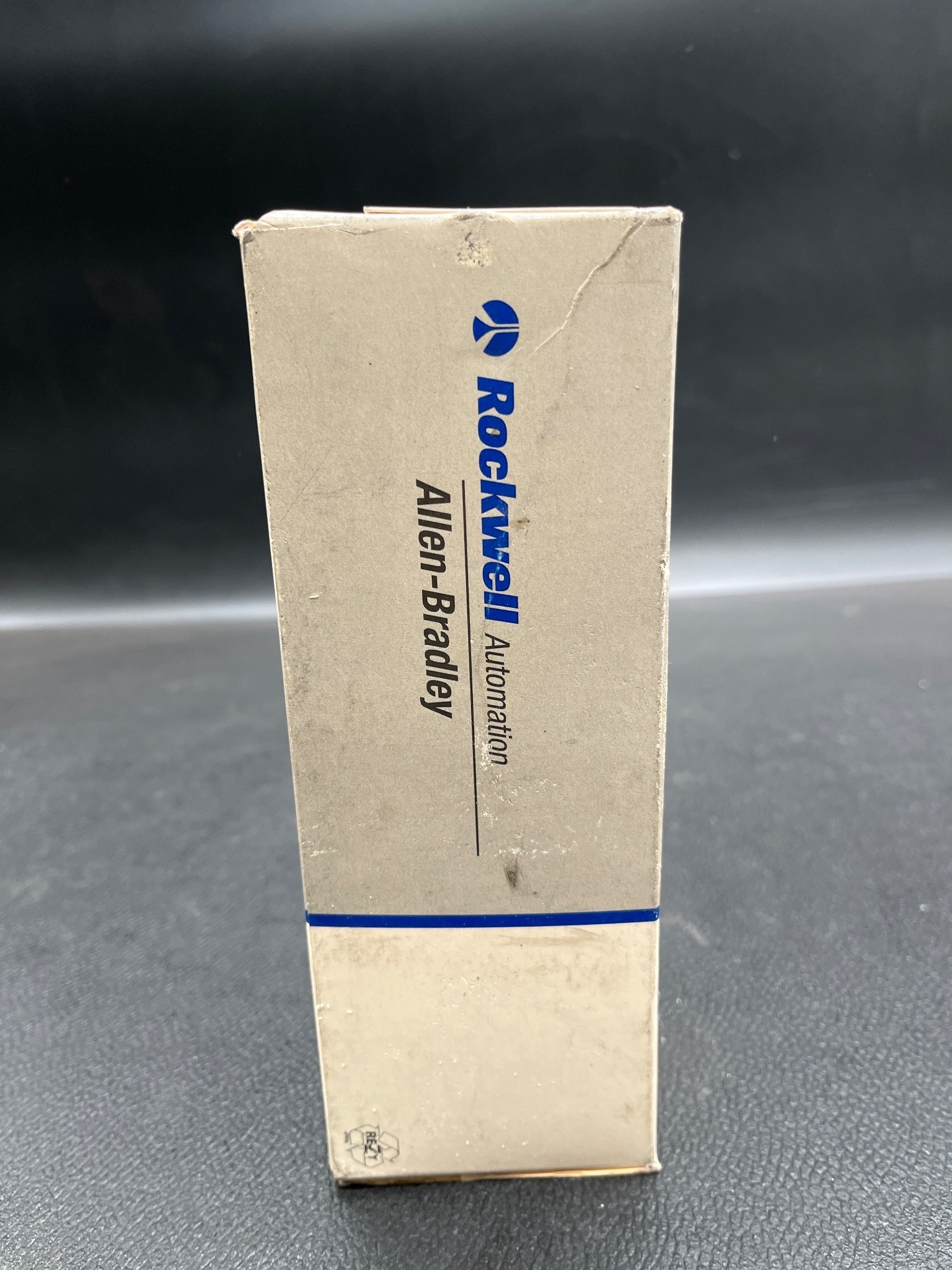 ALLEN BRADLEY 700-PT400A1 Timing Relay Type P NEW 1