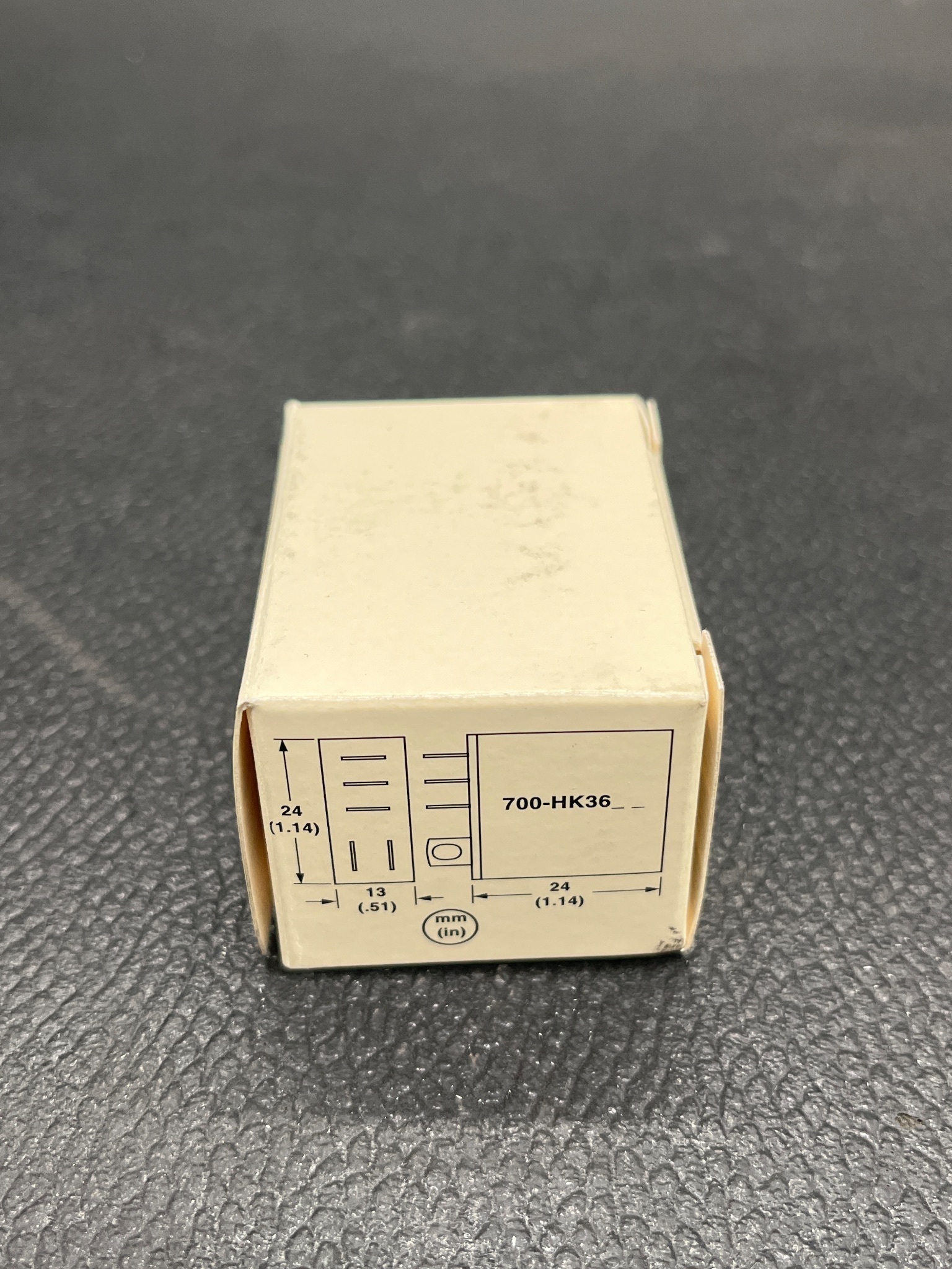 ALLEN BRADLEY 700-HK36A24 Timing Relay 10A SPDT 24V AC NEW 1
