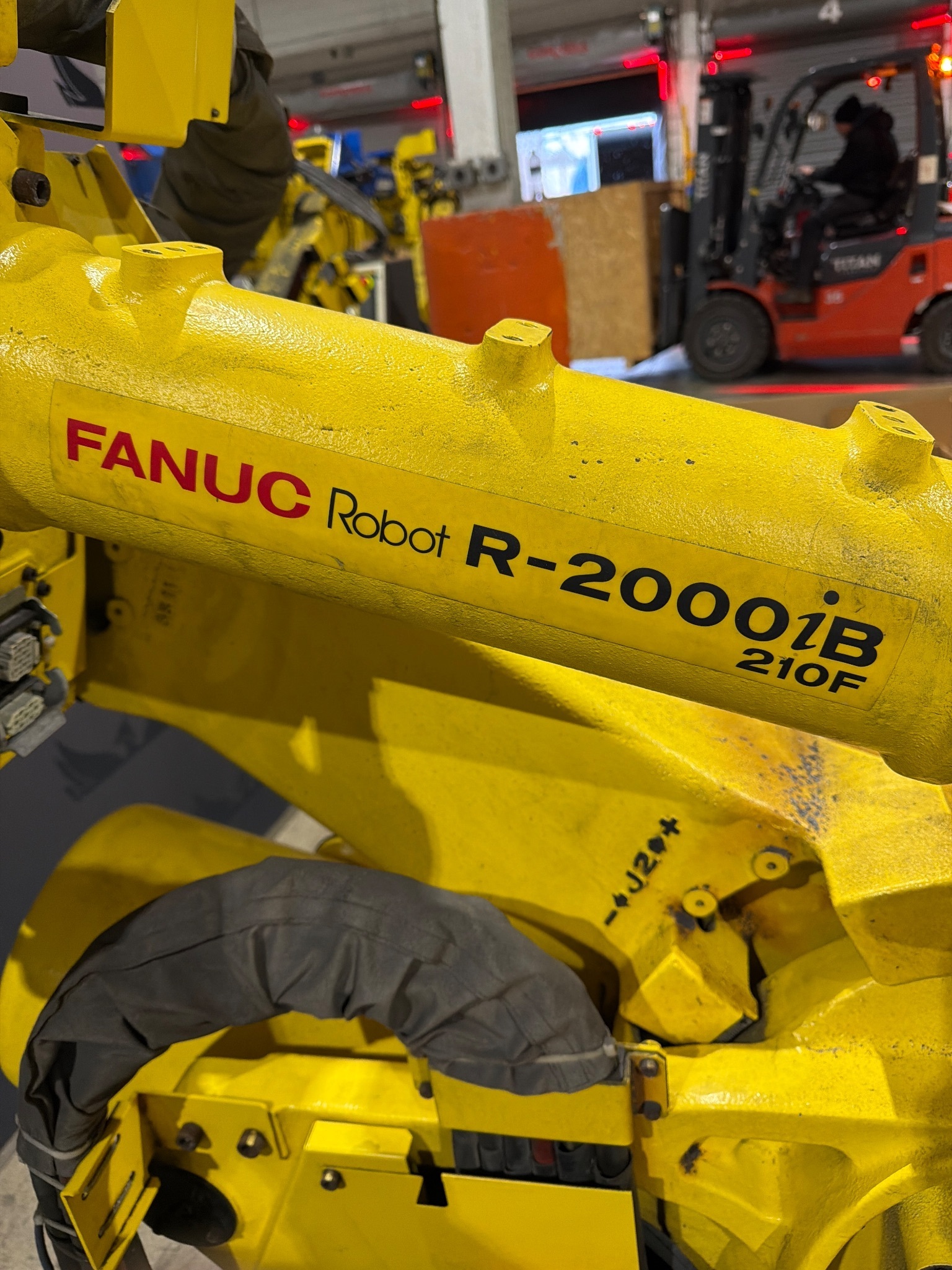 FANUC R-2000iB/210F Complete w/ R-30iB Controls USED 8