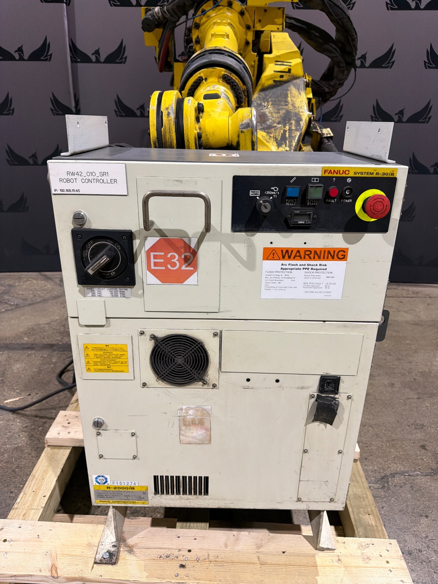 FANUC R-2000iB/210F Complete w/ R-30iB Controls USED 1