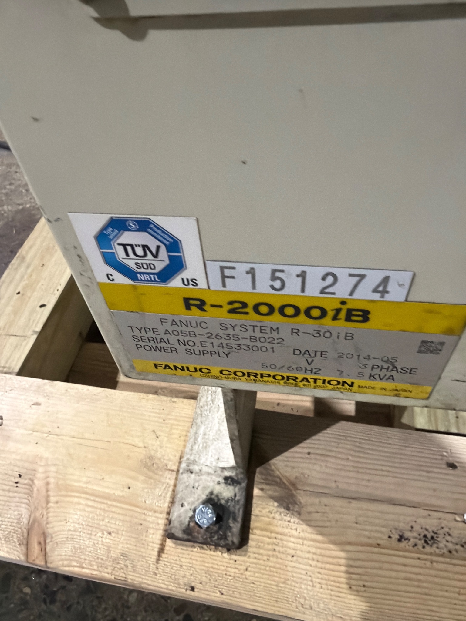 FANUC R-2000iB/210F Complete w/ R-30iB Controls USED 3