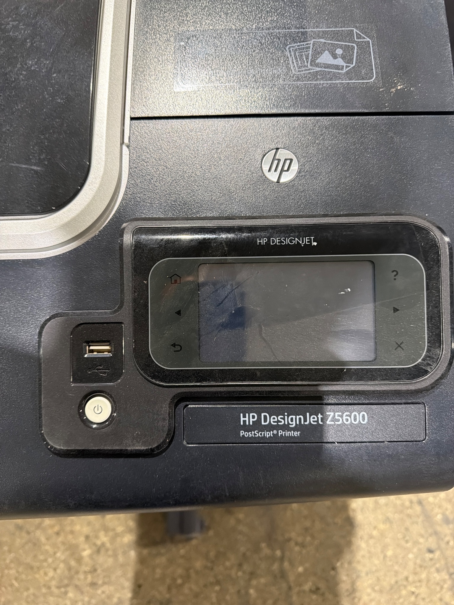 HP DesignJet Z5600 44-in PostScript Printer T0B51A USED 4