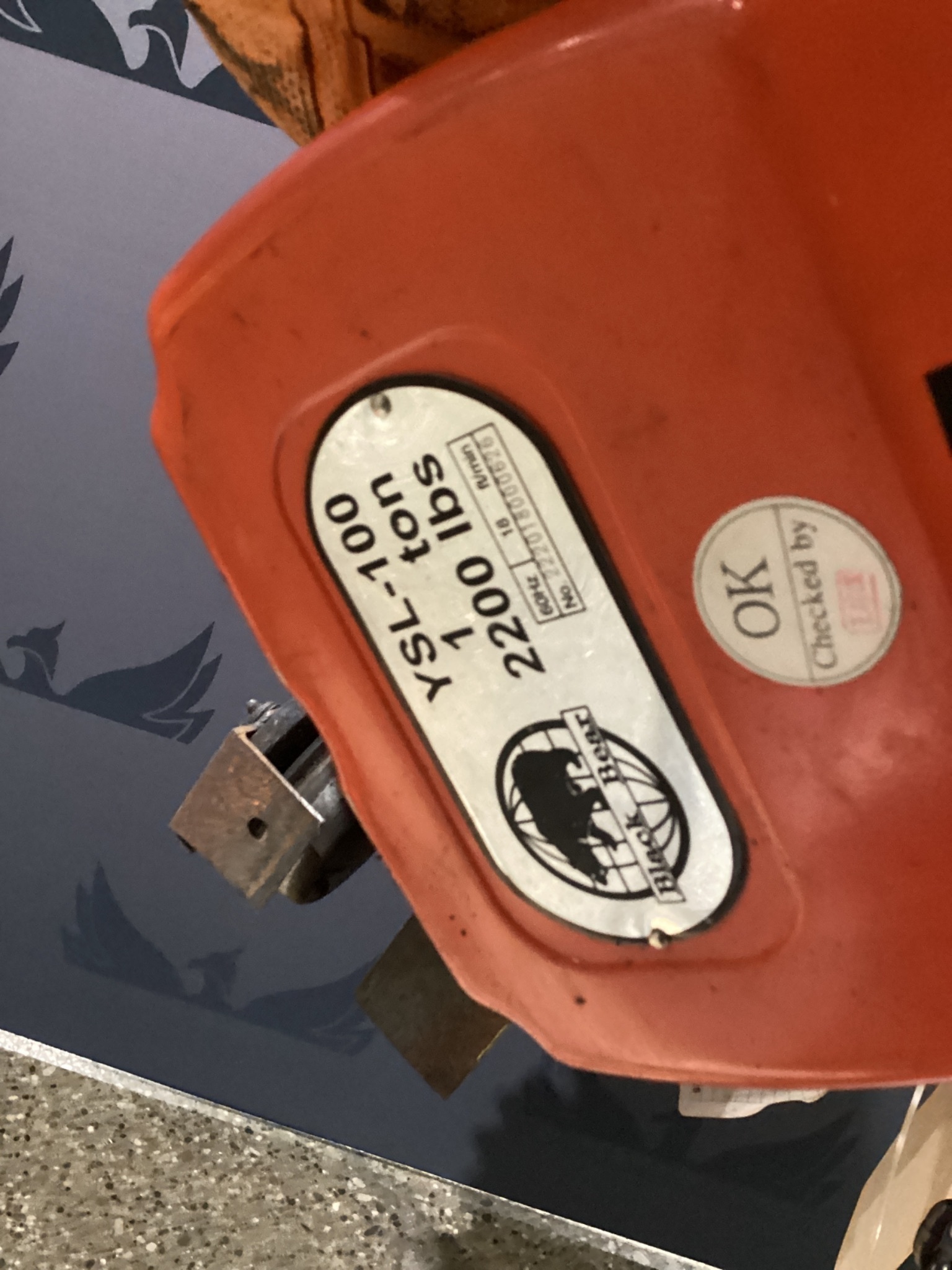 BLACK BEAR YSL-100 1-Ton Electric Chain Hoist USED 4