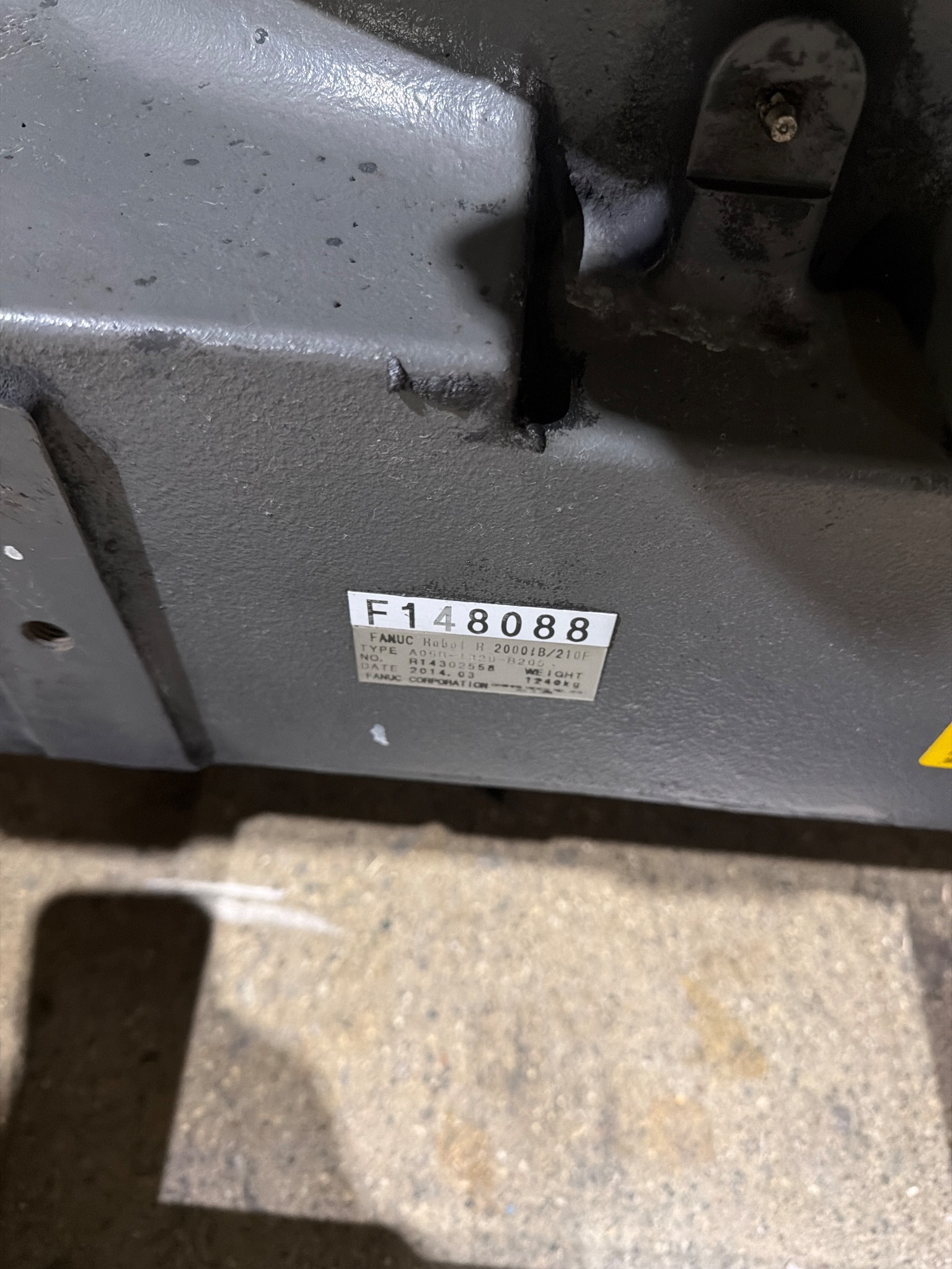 FANUC R-2000iB/210F Complete w/ R-30iB Controls USED 6
