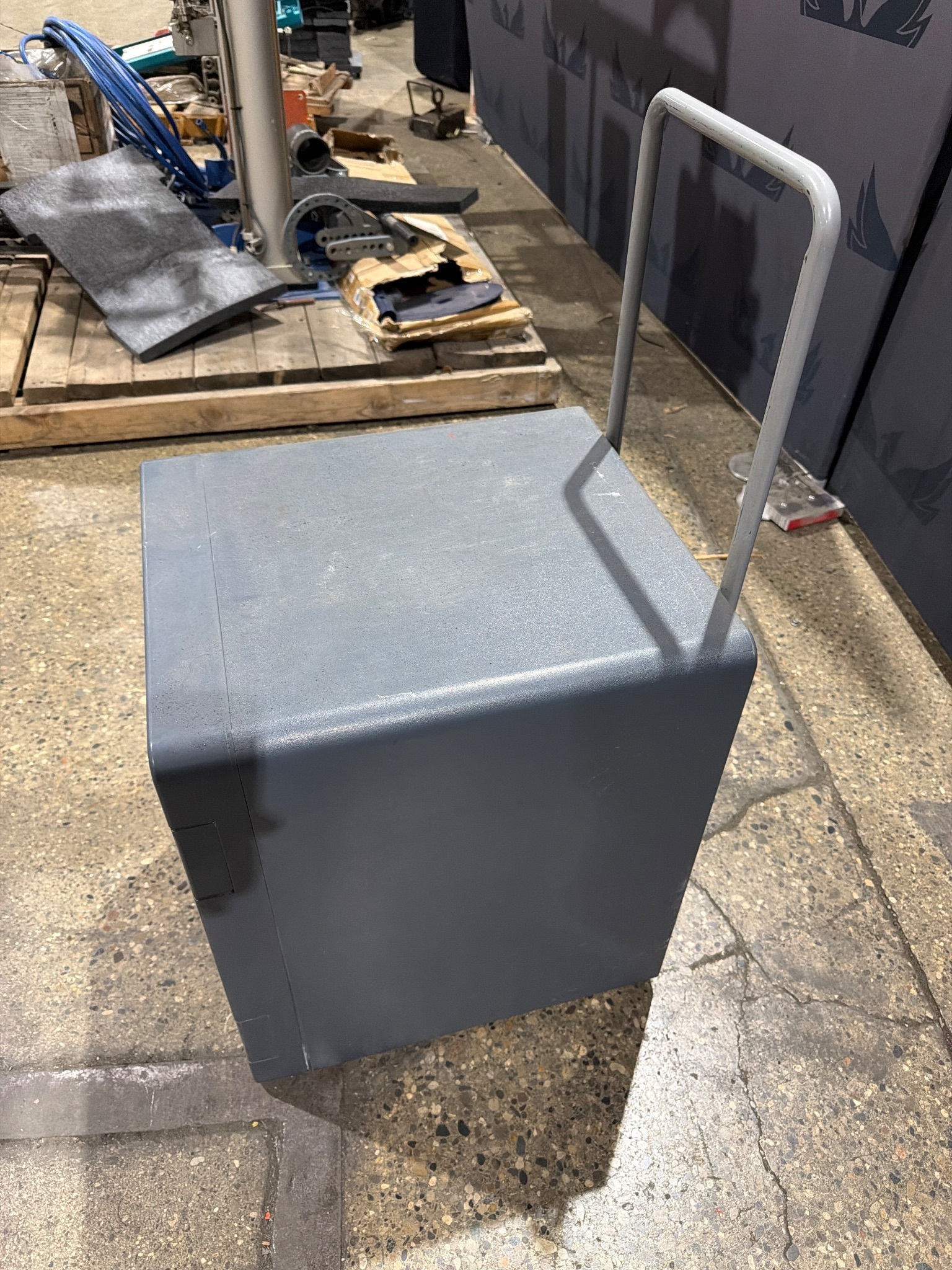 FIRST ALERT 2096DF-BD Digital Waterproof Safe USED 1