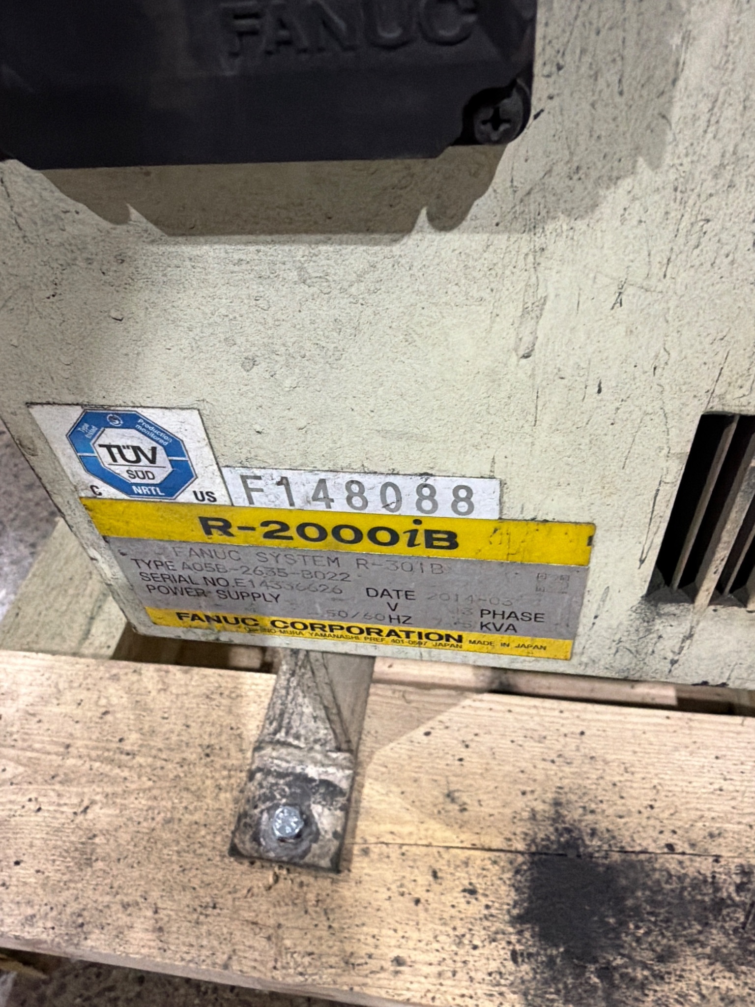 FANUC R-2000iB/210F Complete w/ R-30iB Controls USED 7
